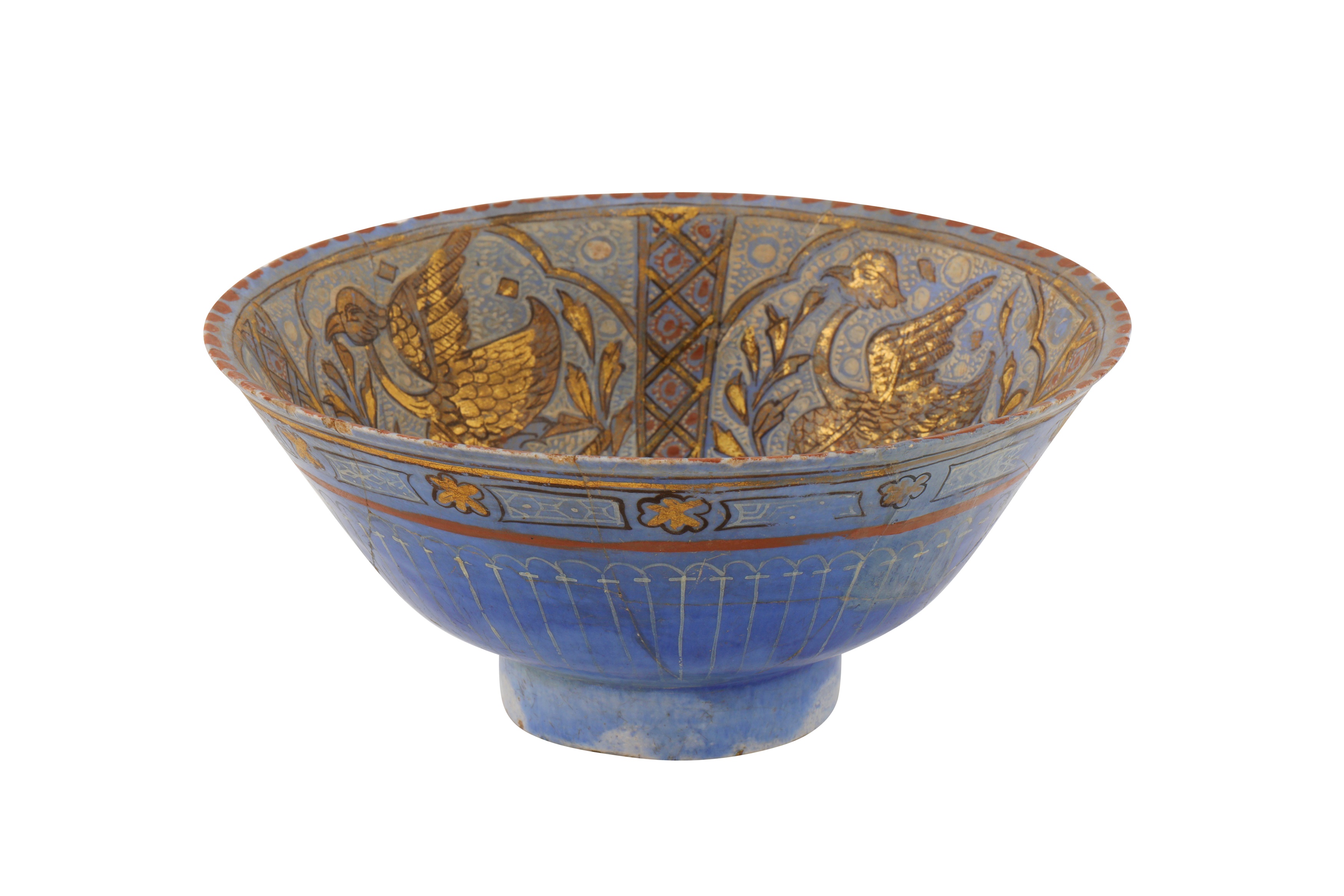 A VERY FINE POSSIBLY 12TH-13TH CENTURY PERSIAN SELJUK MINA’I GILDED AND GLAZED POTTERY BOWL - Image 3 of 4