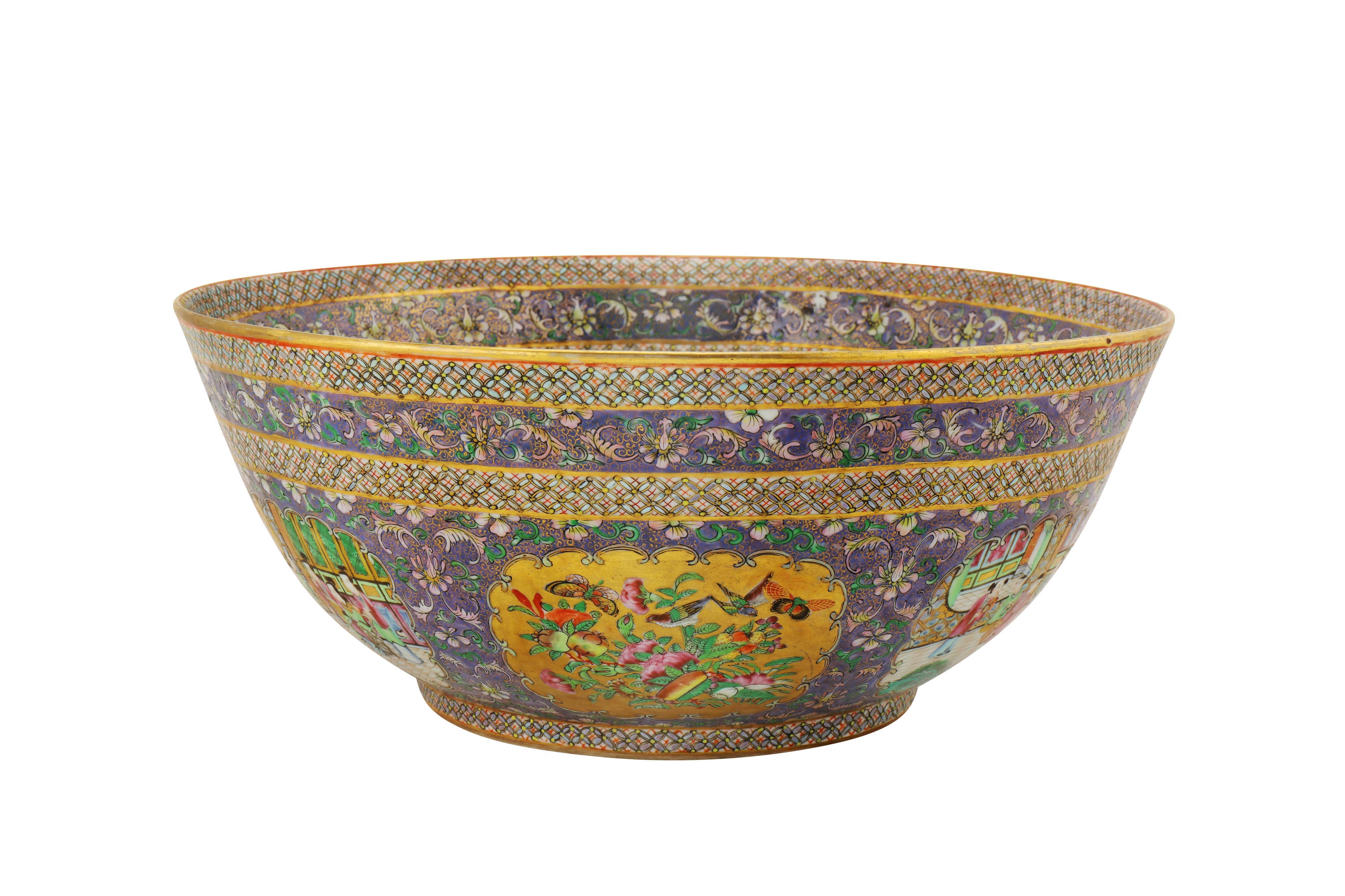 A LARGE BOWL AND DISH FROM THE ZILL AL-SULTAN CANTON PORCELAIN SERVICE - Image 6 of 8