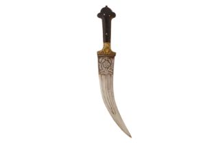 A 19TH CENTURY NORTH INDIAN GOLD OVERLAID STEEL DAGGER