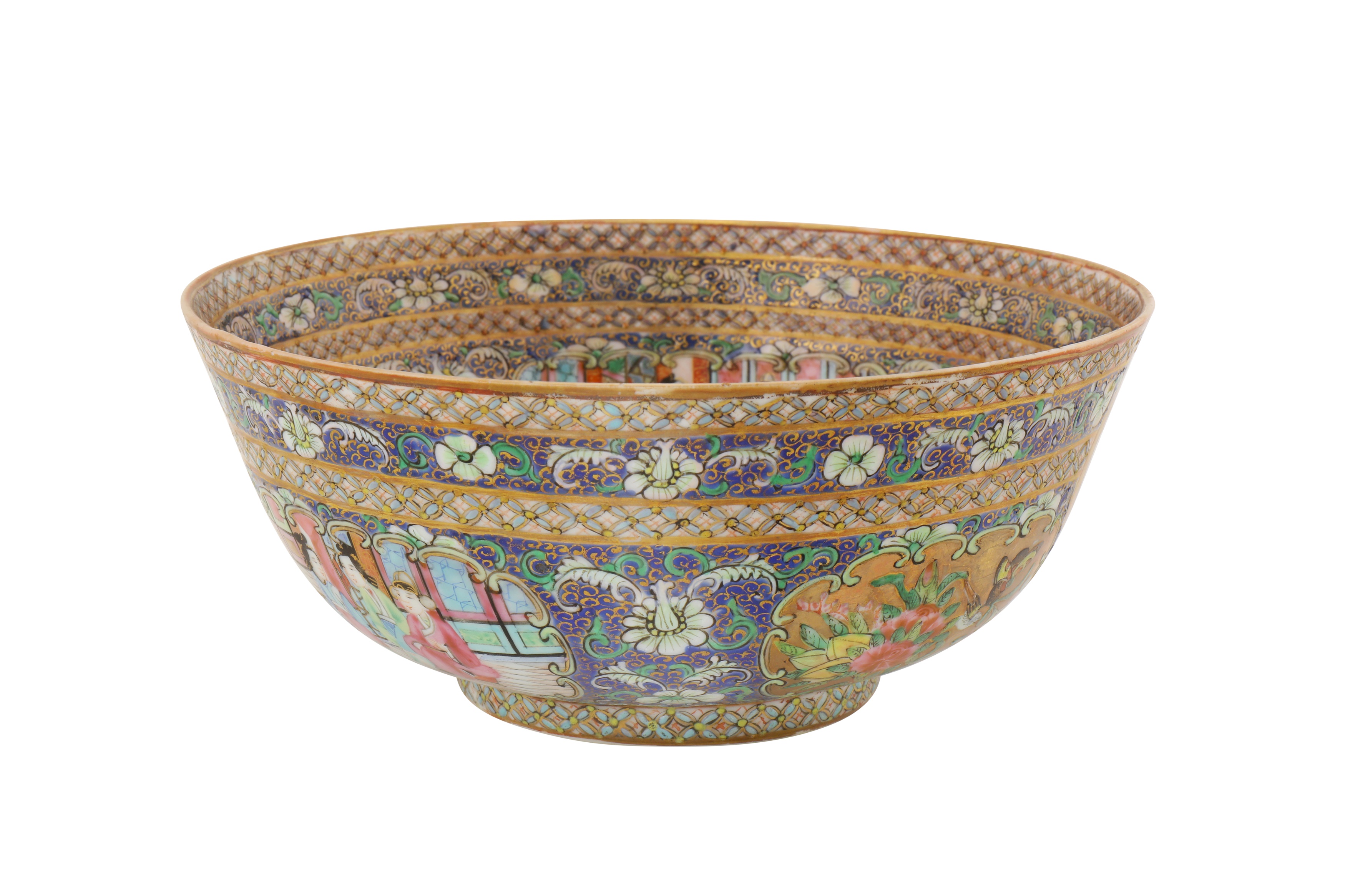 A MEDIUM-SIZED BOWL AND DISH AND SMALLER BOWL FROM THE ZILL AL-SULTAN CANTON PORCELAIN SERVICE - Image 9 of 17