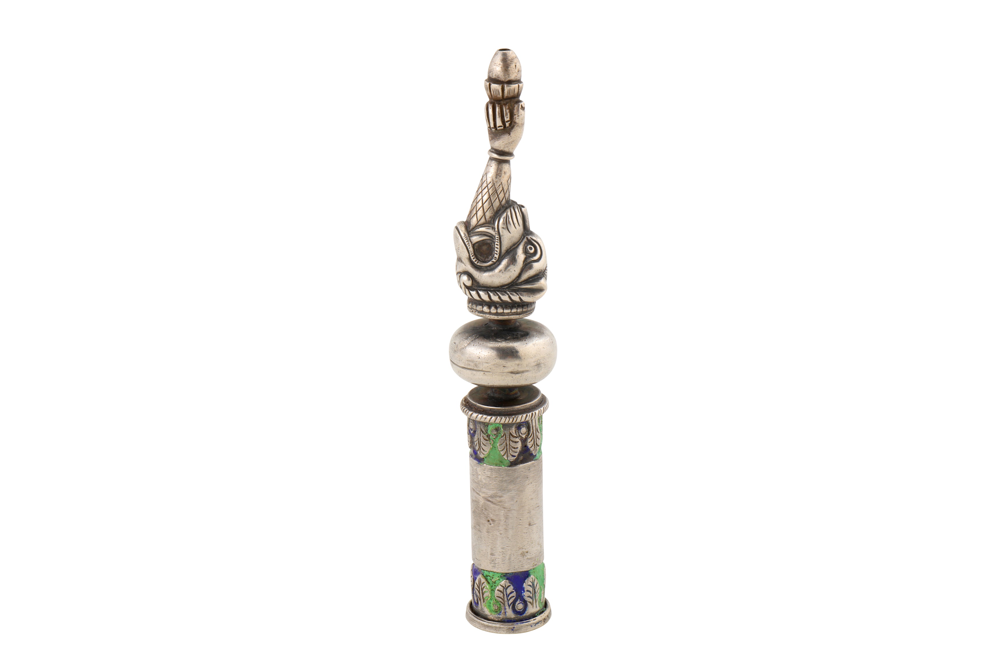 AN INDIAN 20TH CENTURY SILVER AND ENAMEL HUQQA MOUTHPIECE