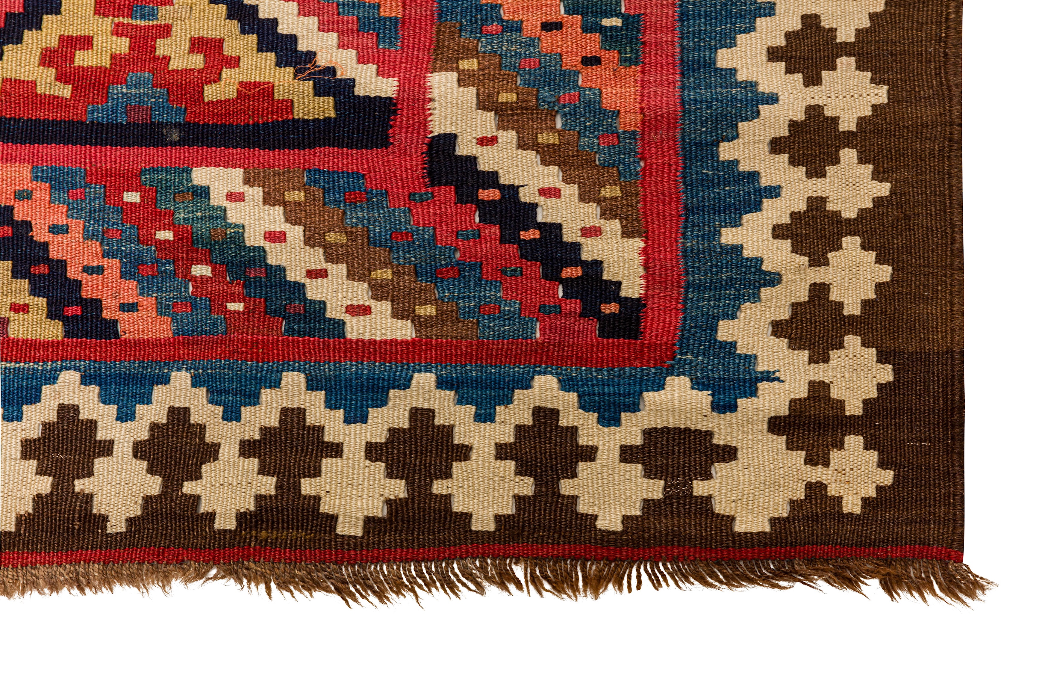 AN ANTIQUE NORTH-WEST PERSIAN KILIM - Image 7 of 8