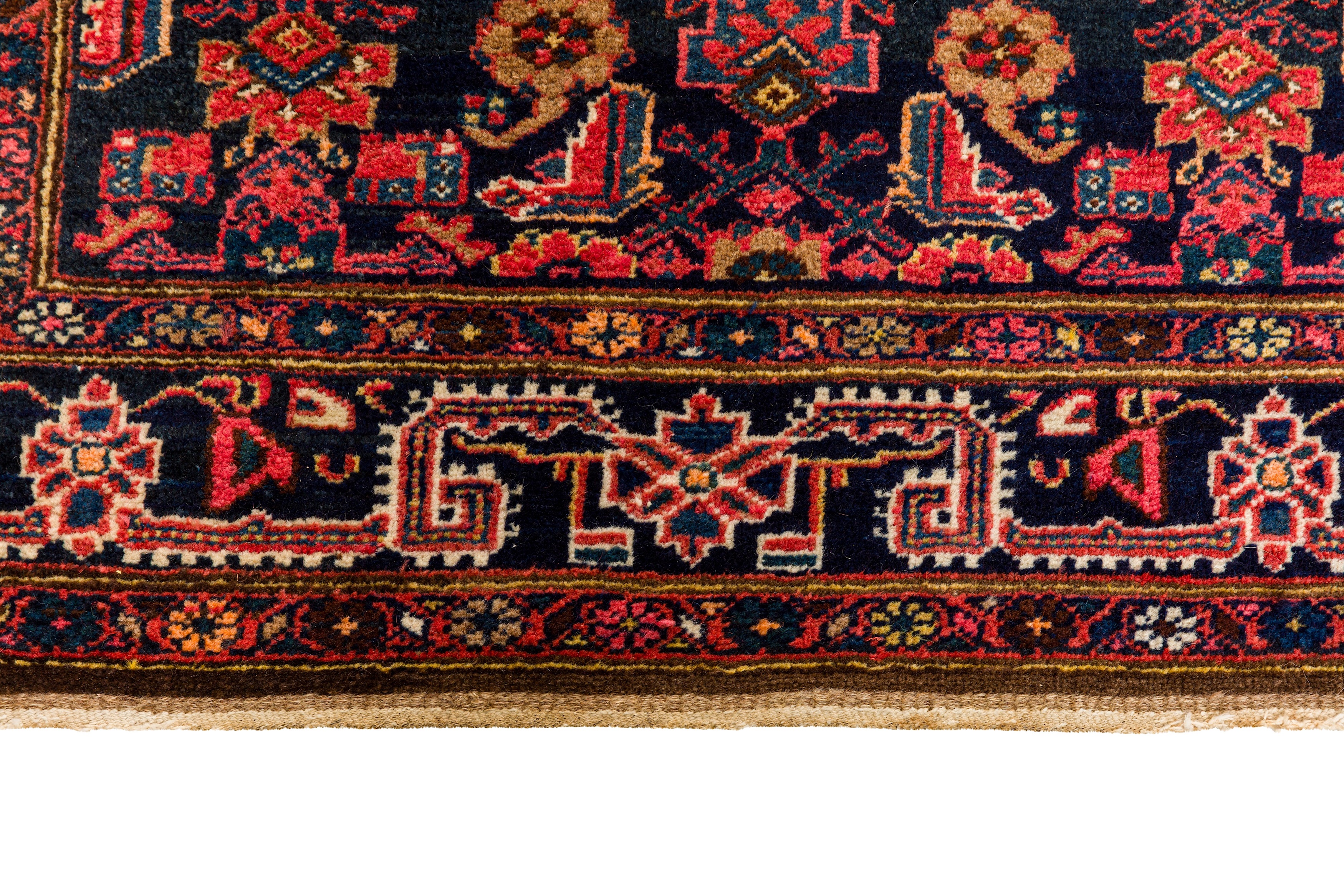 A FINE WEST PERSIAN RUG - Image 6 of 8