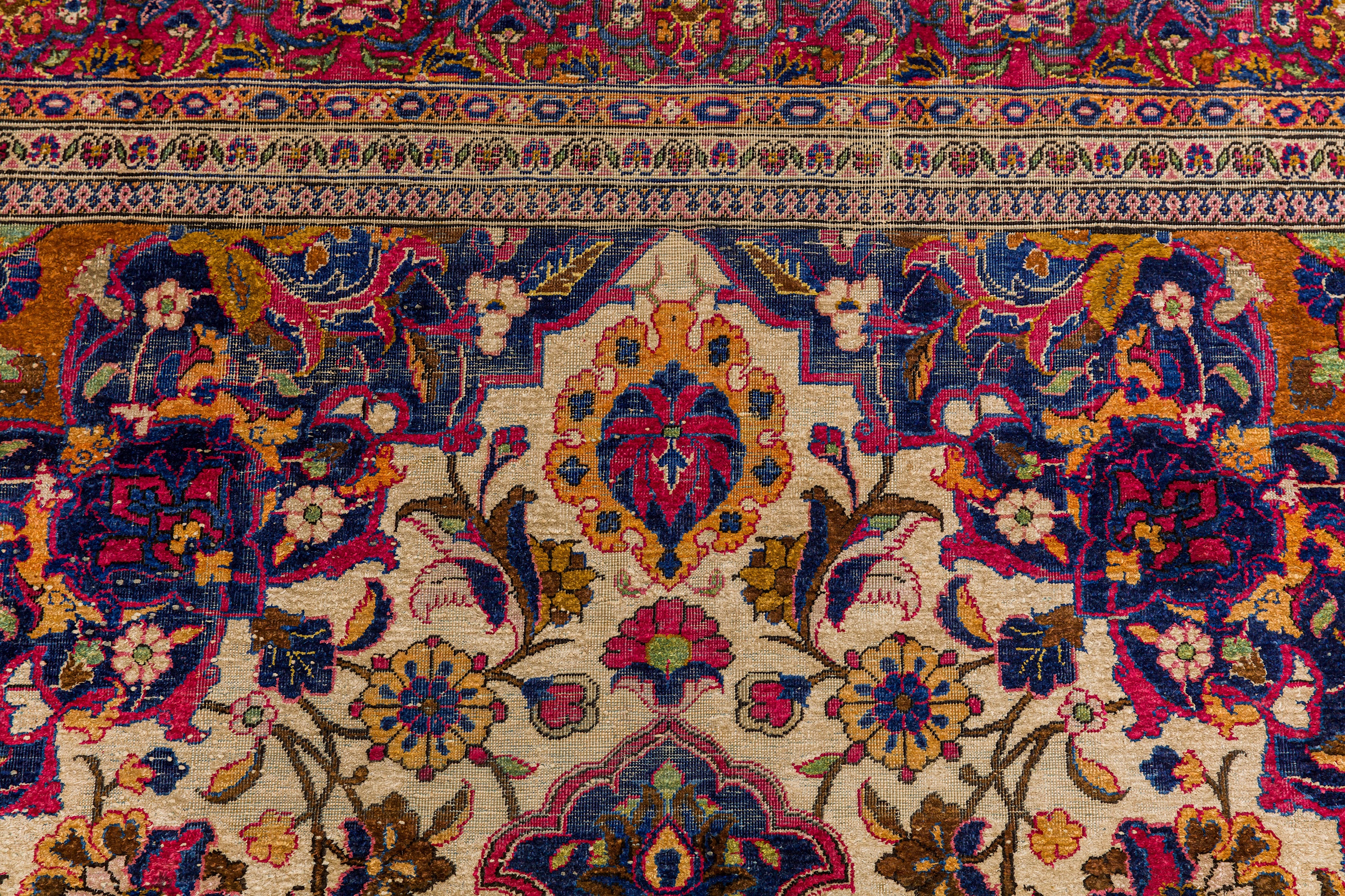 A VERY FINE SILK KASHAN RUG, CENTRAL PERSIA - Image 3 of 8