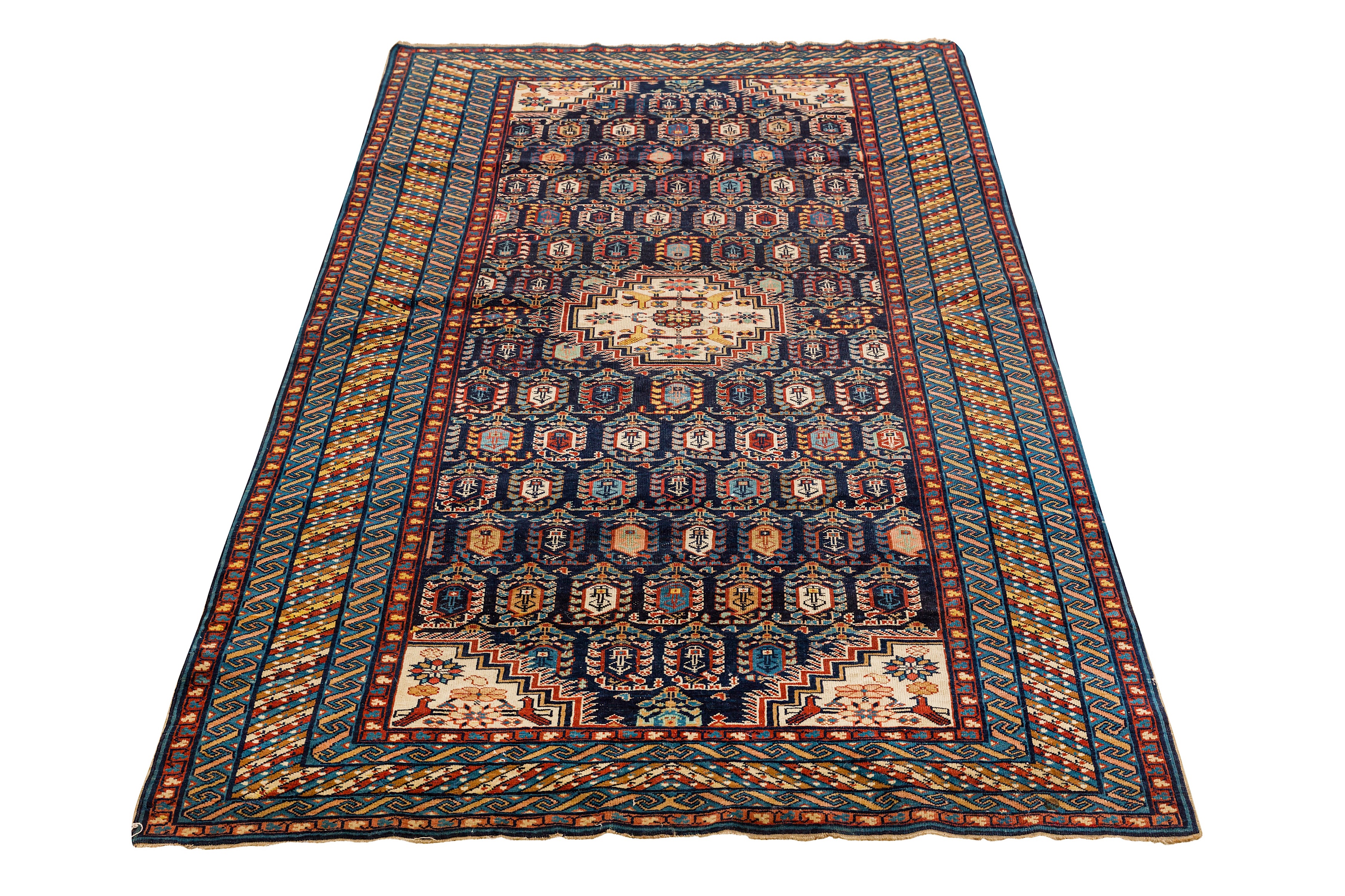 A FINE ANTIQUE KHILA RUG, EAST CAUCASUS - Image 2 of 8