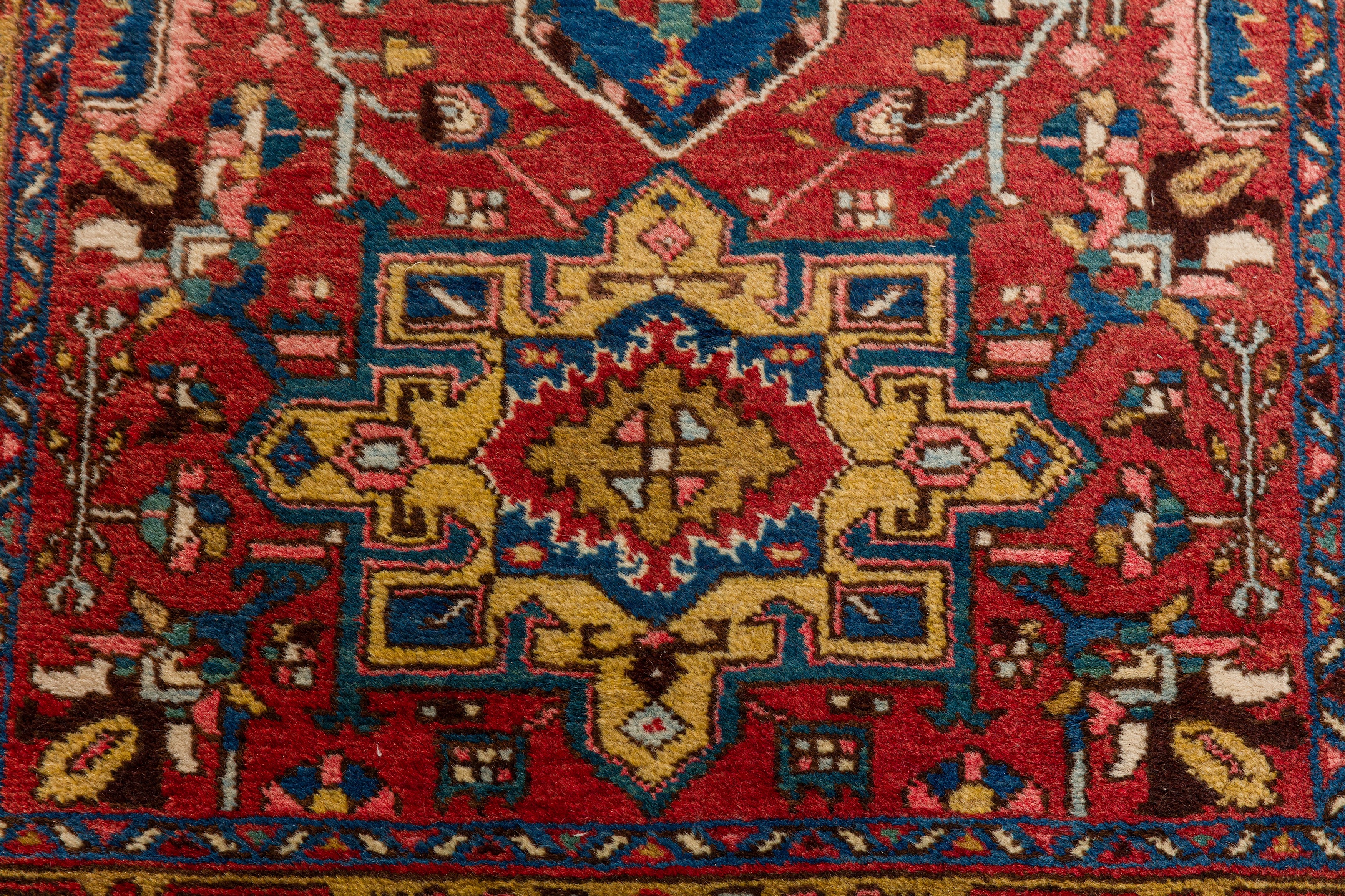 A FINE NORTH-WEST PERSIAN RUNNER - Image 6 of 9