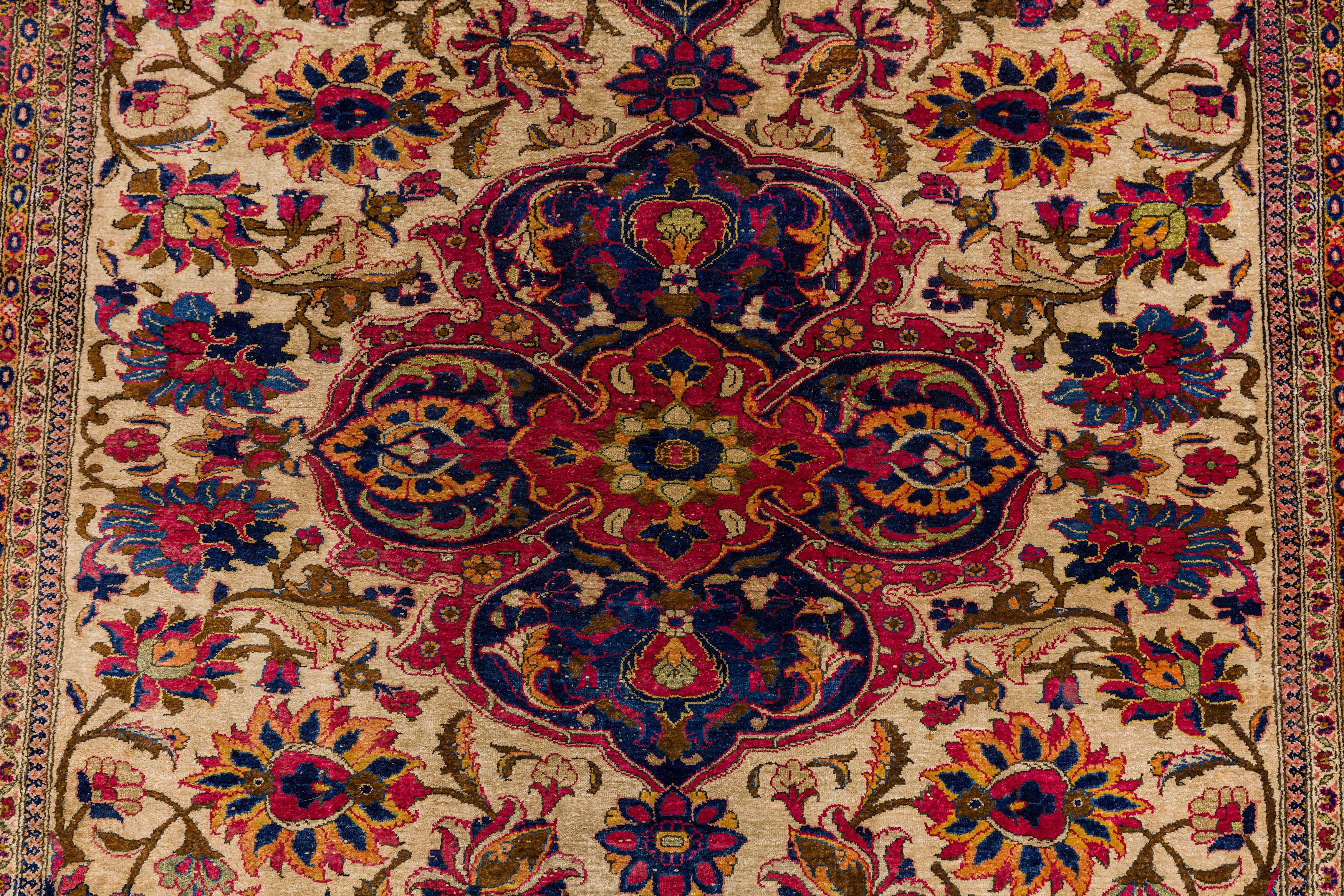 A VERY FINE SILK KASHAN RUG, CENTRAL PERSIA - Image 4 of 8