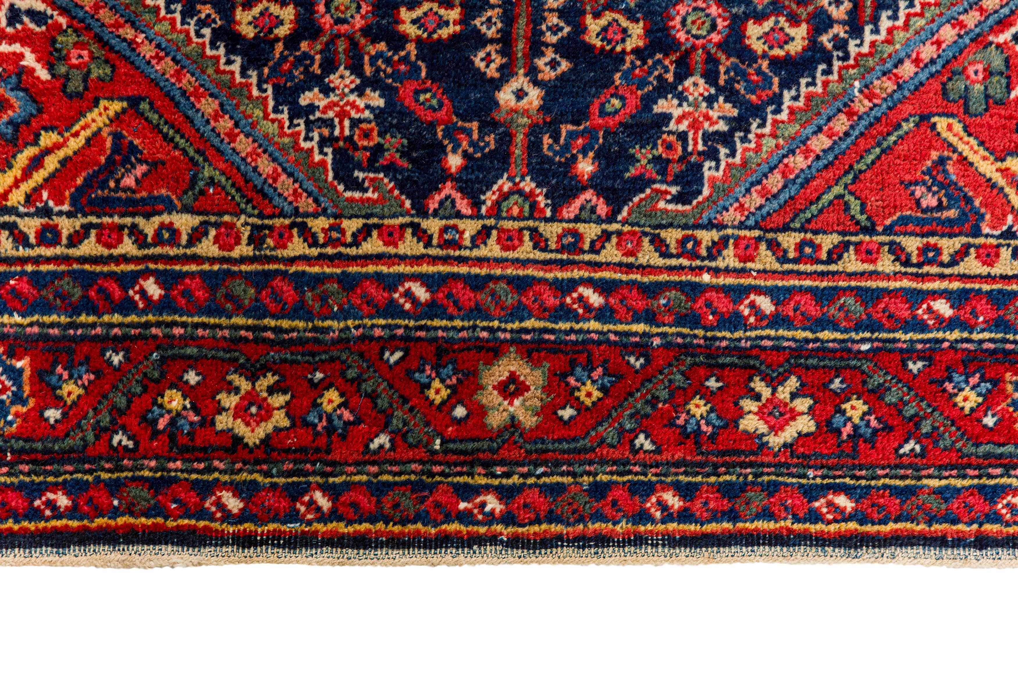 AN ANTIQUE MAHAL RUG, WEST PERSIA - Image 6 of 8
