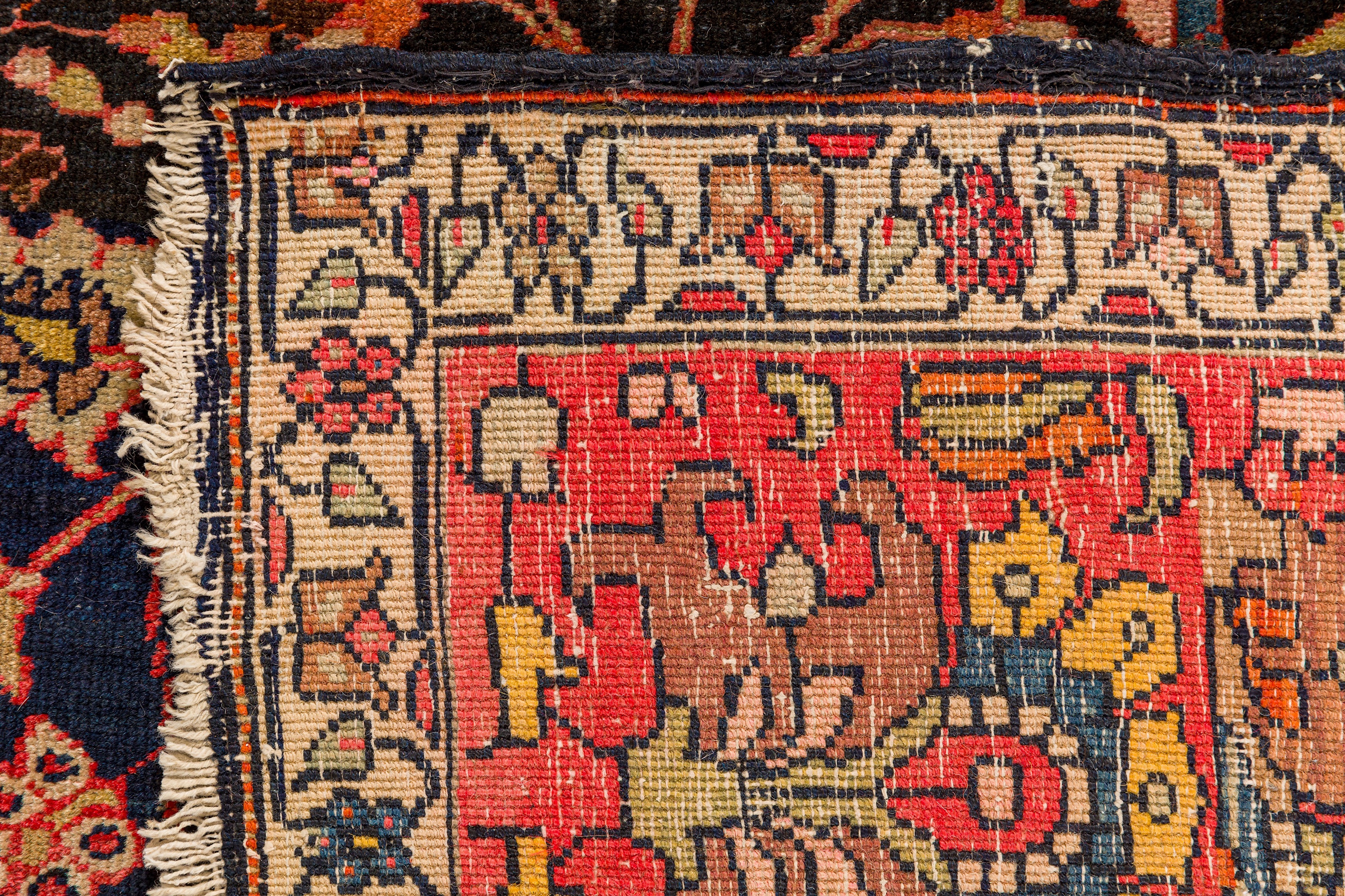 AN ANTIQUE SAROUK-FERAGHAN PRAYER RUG, WEST PERSIA - Image 8 of 8