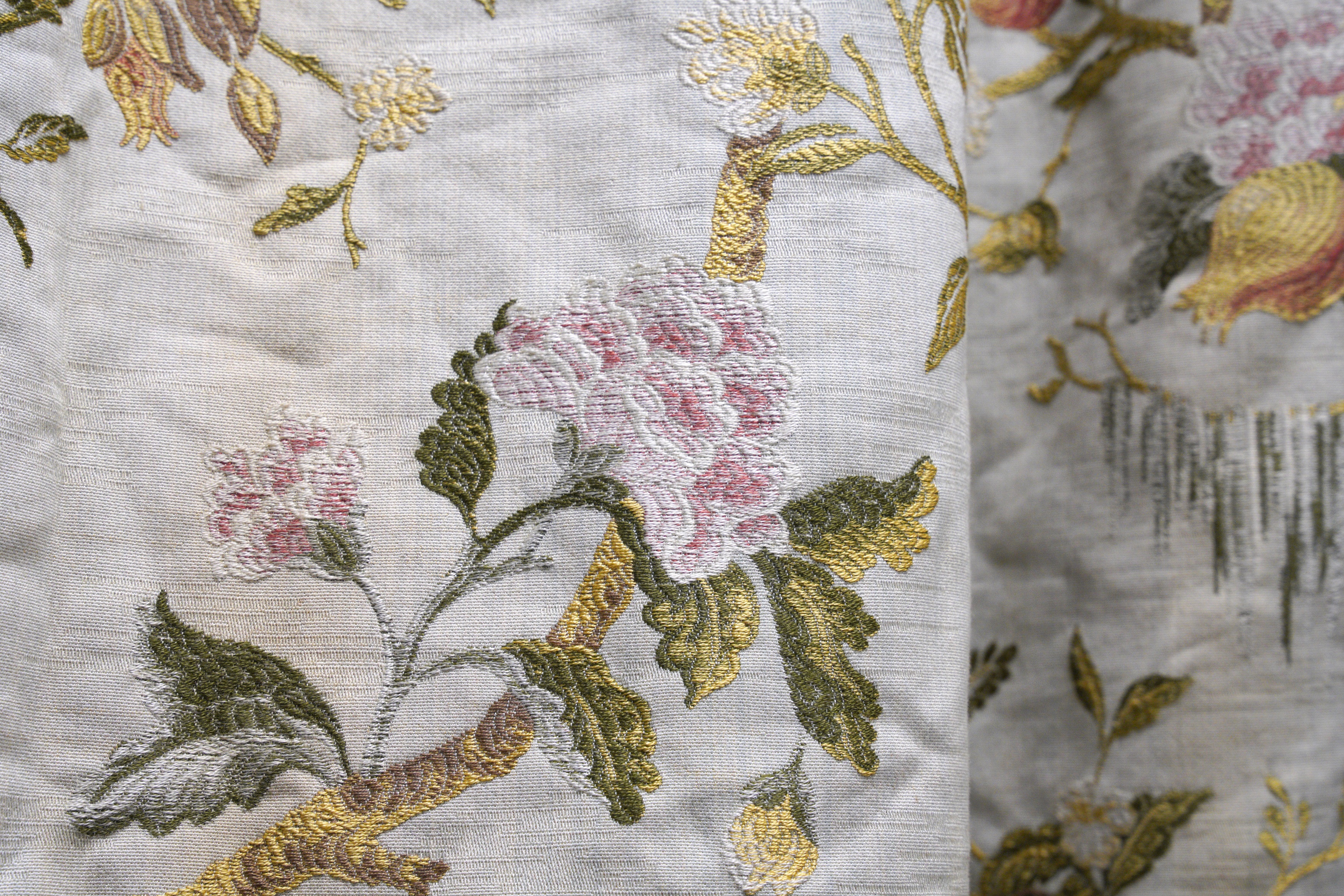 TWO SILK EMBROIDERED CURTAINS OF DIFFERING SIZES - Image 4 of 21