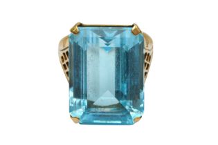 A BLUE TOPAZ DRESS RING