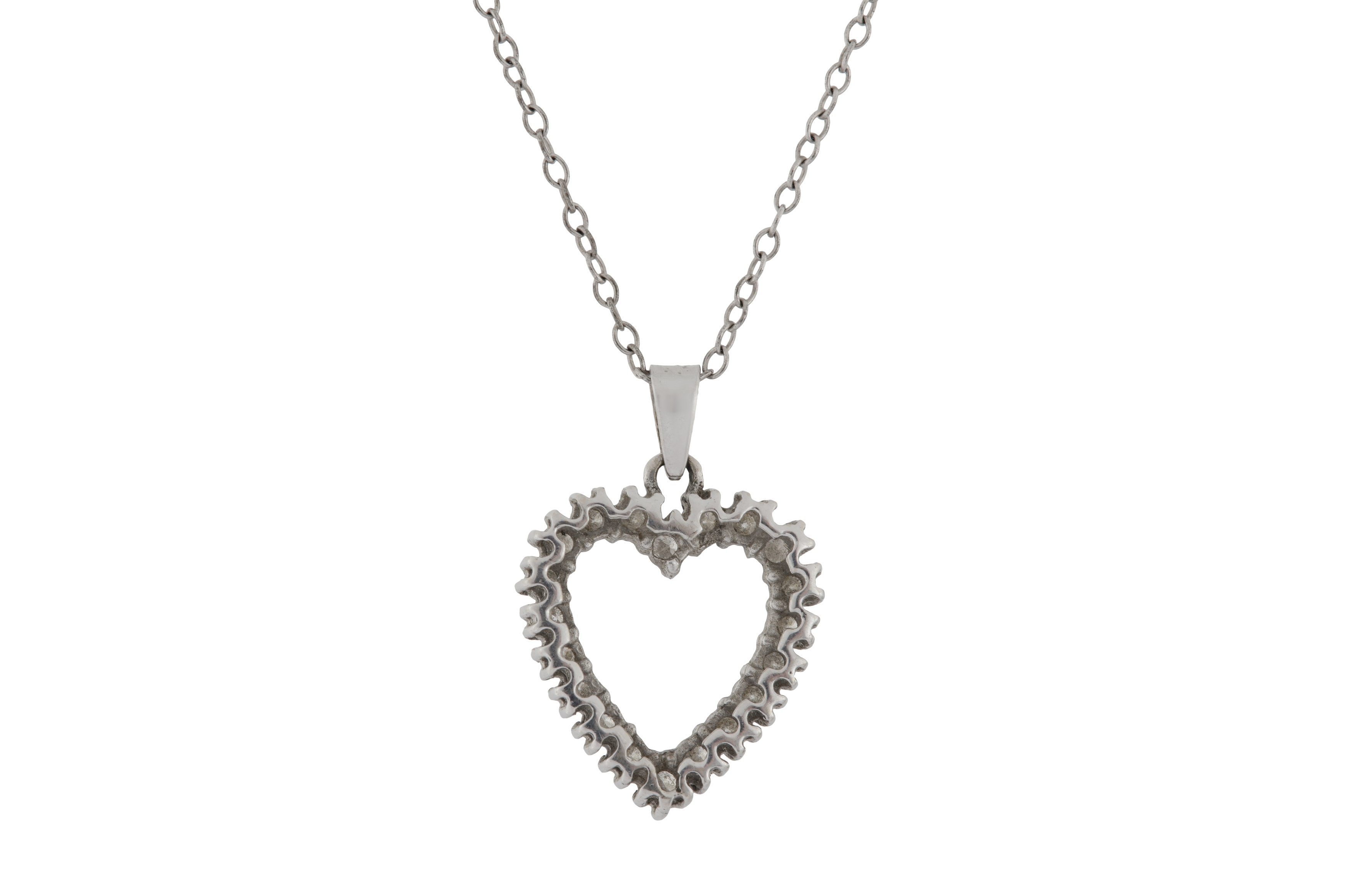 A DIAMOND HEART PENDANT NECKLACE - Image 2 of 2