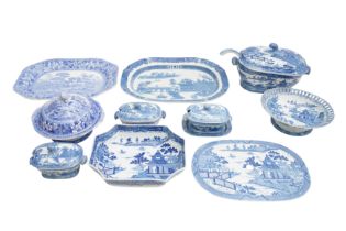 A LARGE COLLECTION OF 19TH CENTURY TRANSFER PRINTED BLUE AND WHITE TABLEWARE
