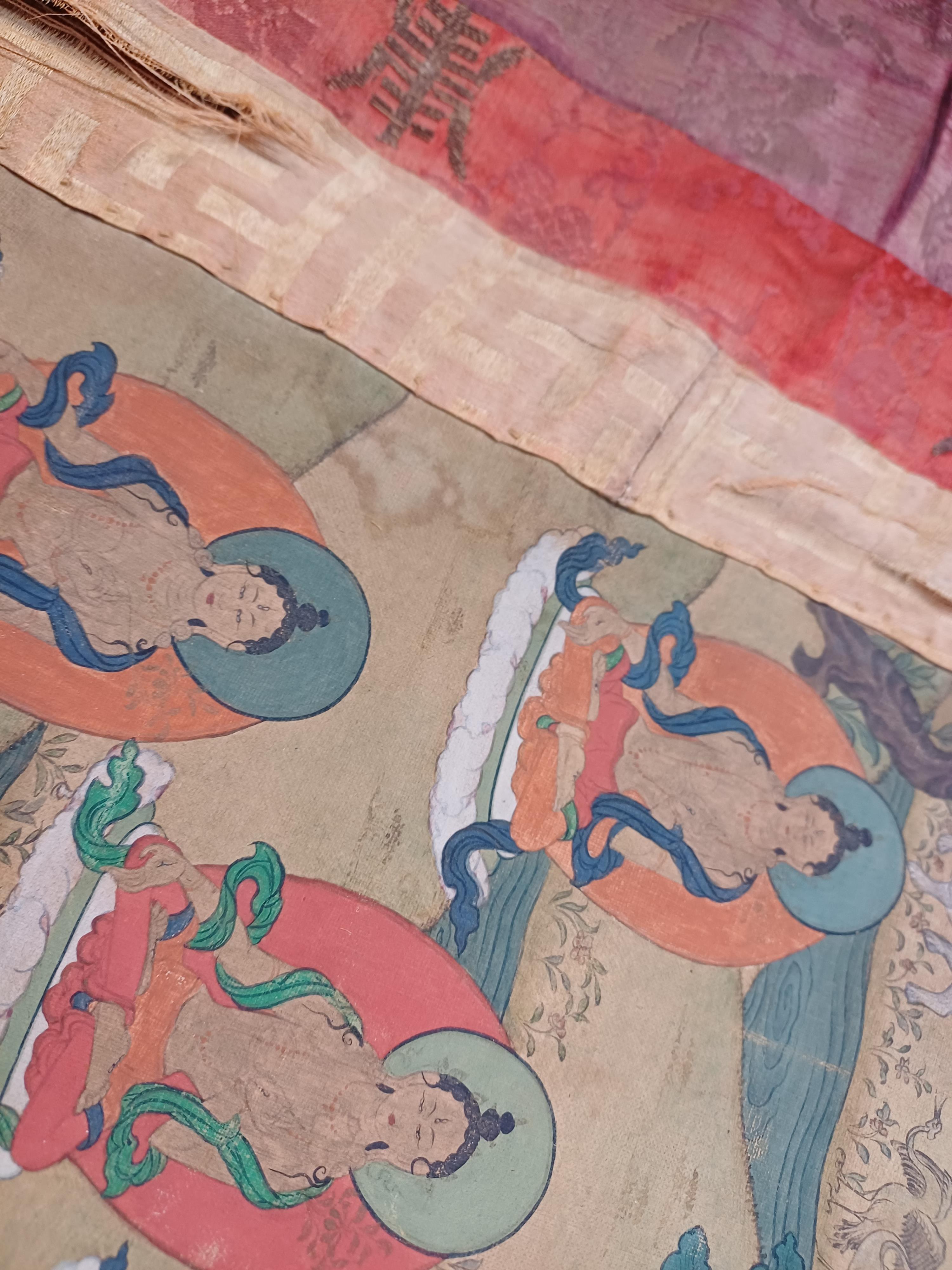 A TIBETAN PAINTED THANGKA OF AMITAYUS 十八世紀 無量壽佛唐卡 - Image 3 of 22