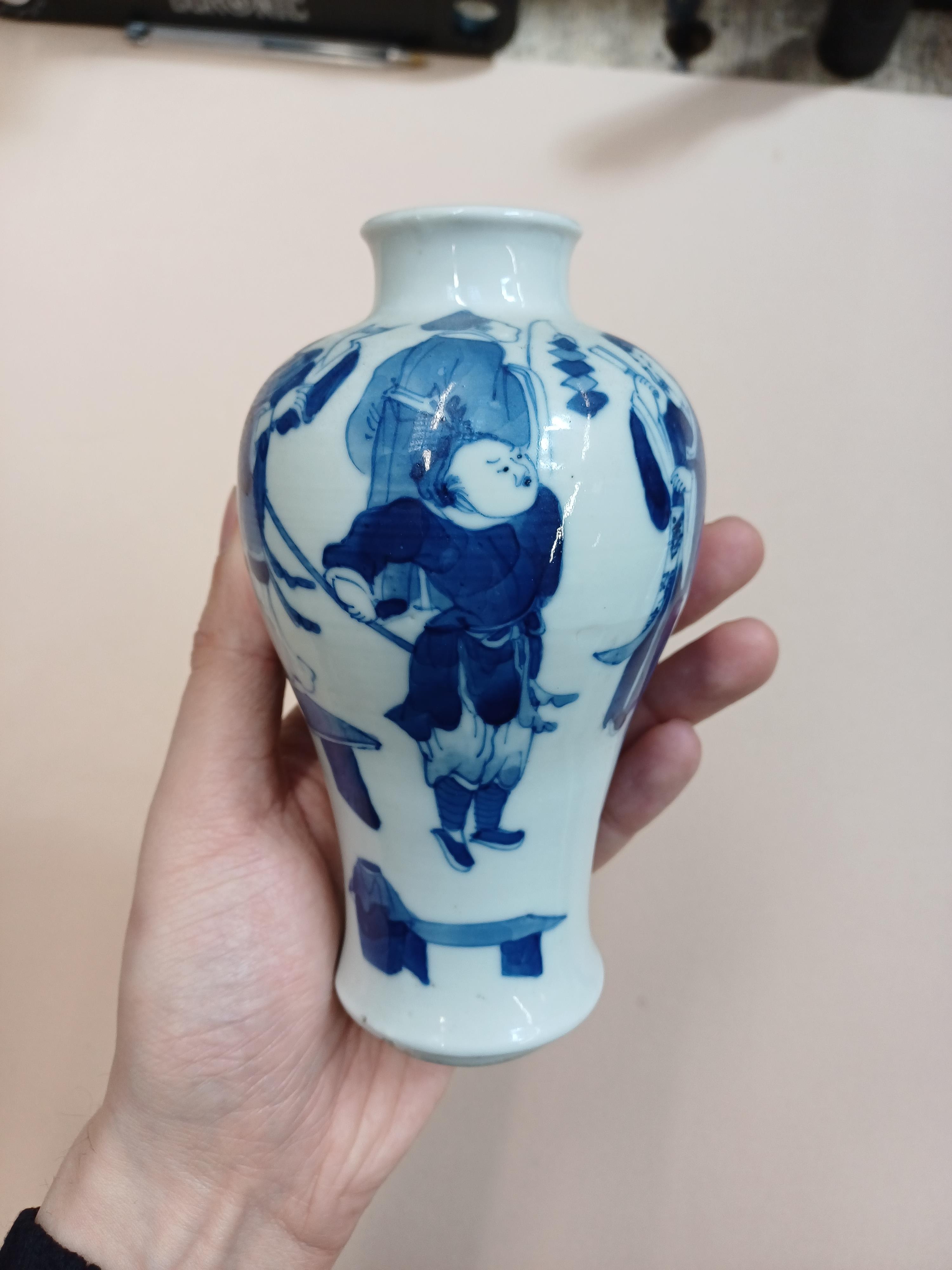 A GROUP OF CHINESE BLUE AND WHITE PORCELAIN 十八至二十世紀 青花瓷器一組 - Image 8 of 21