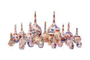 A GROUP OF JAPANESE IMARI AND SATSUMA PORCELAIN