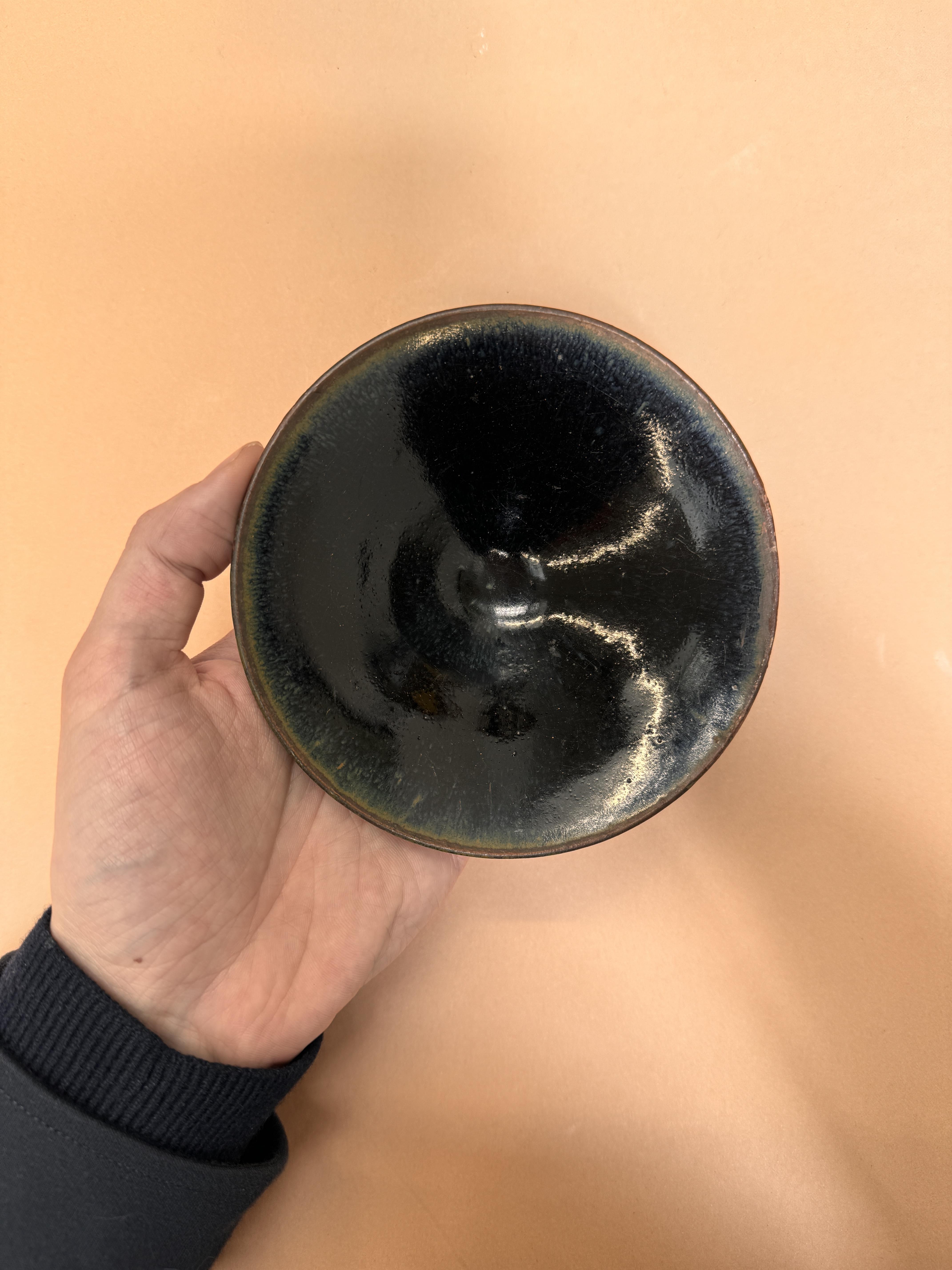 A CHINESE JIAN BLACK-GLAZED CONICAL BOWL 宋 黑鮋斗笠盌 - Image 16 of 24