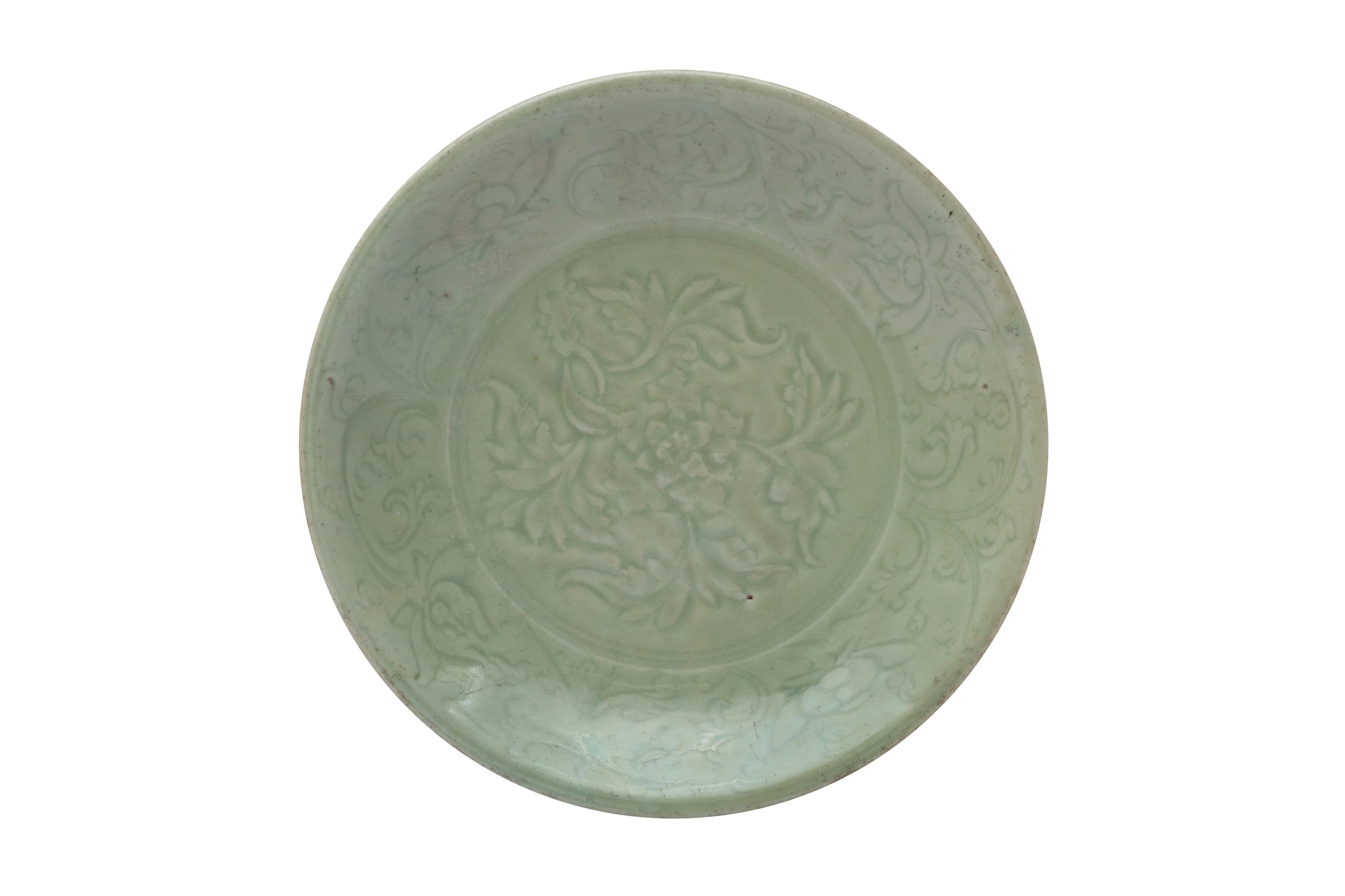 A CHINESE LONGQUAN CELADON-GLAZED 'PEONY' DISH 明十五世紀 龍泉窯青釉牡丹紋盤