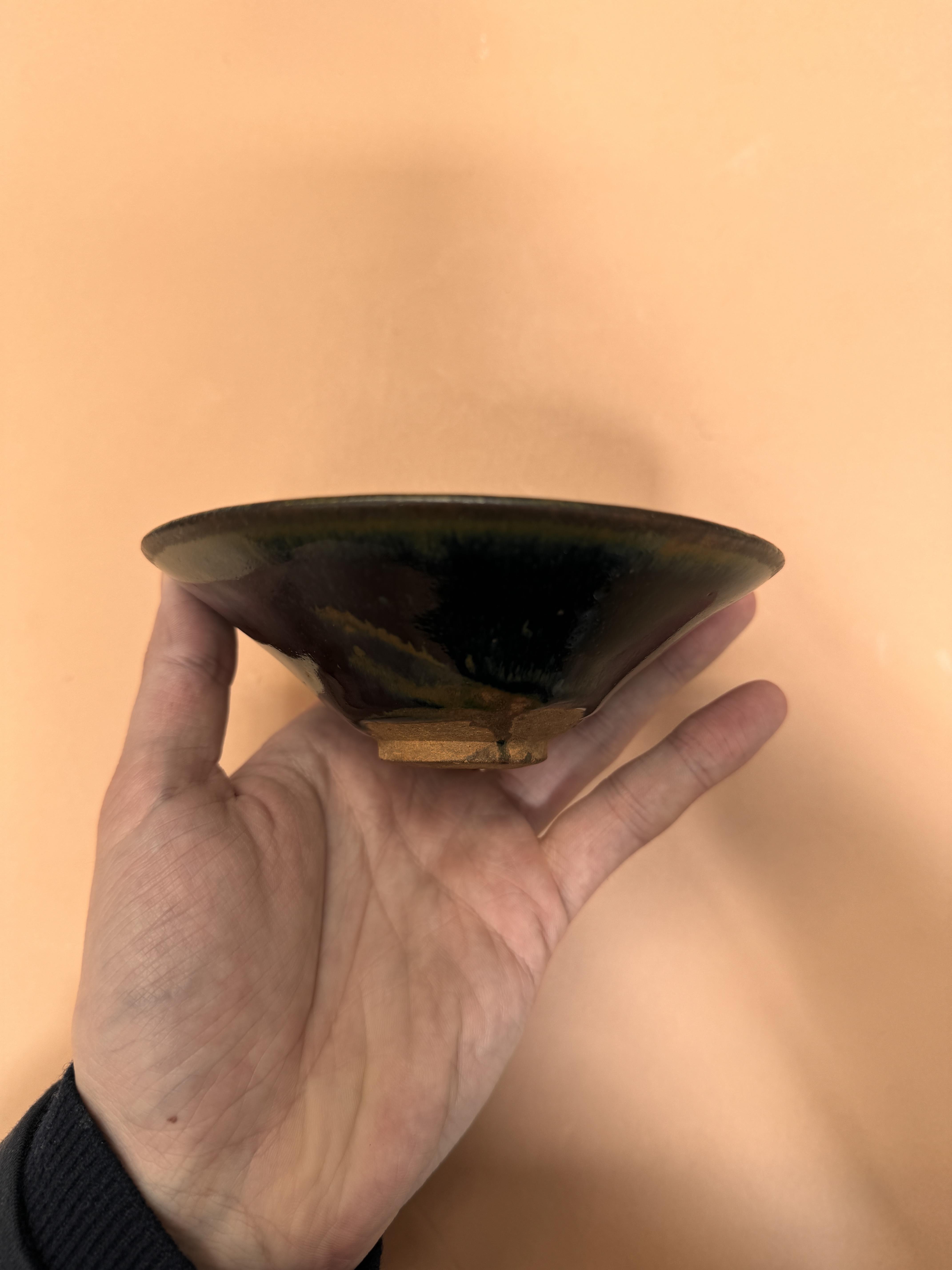 A CHINESE JIAN BLACK-GLAZED CONICAL BOWL 宋 黑鮋斗笠盌 - Image 9 of 24