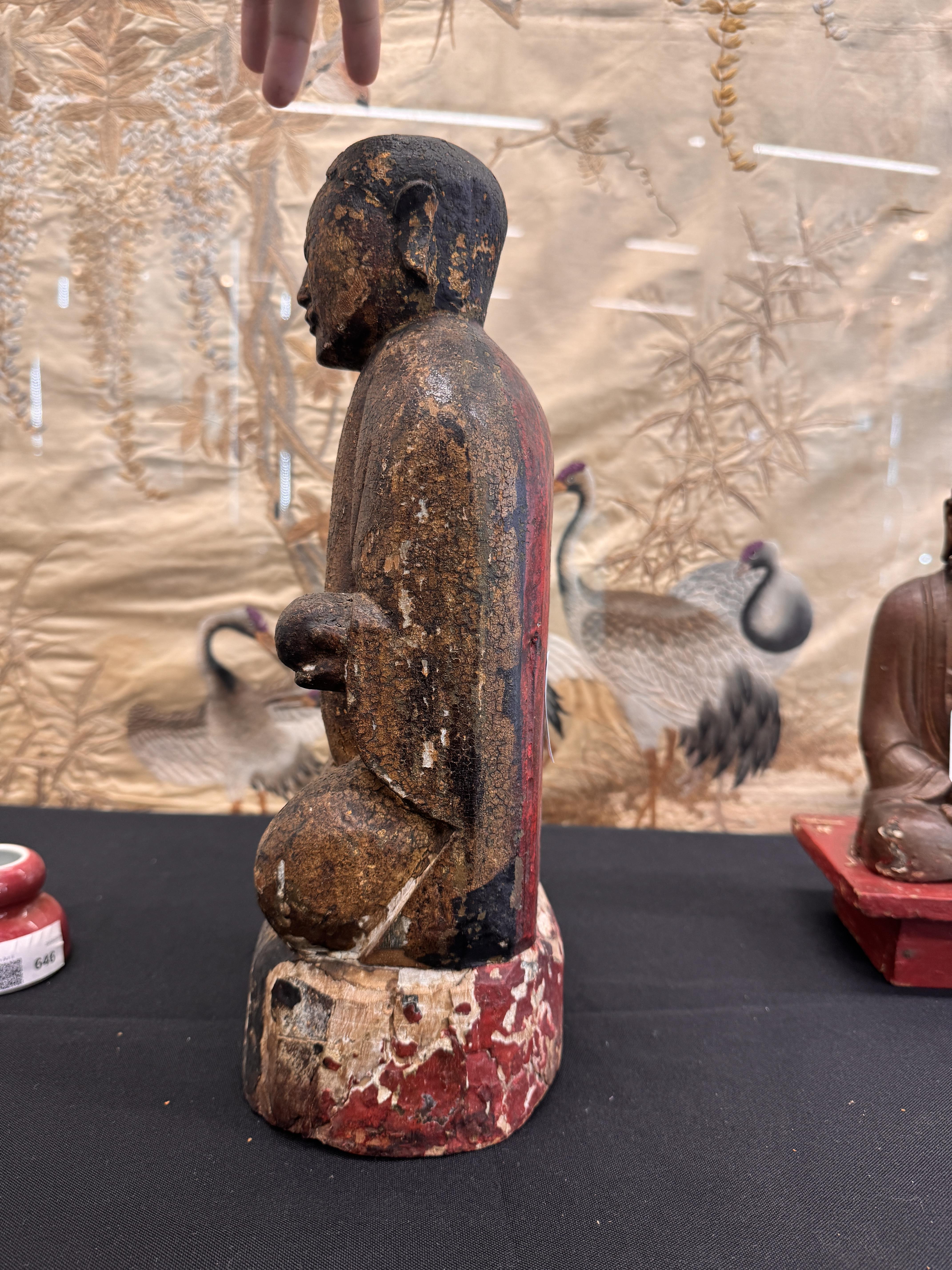 TWO CHINESE LACQUERED WOOD FIGURES 明及後期 漆木人物雕像 - Image 10 of 17