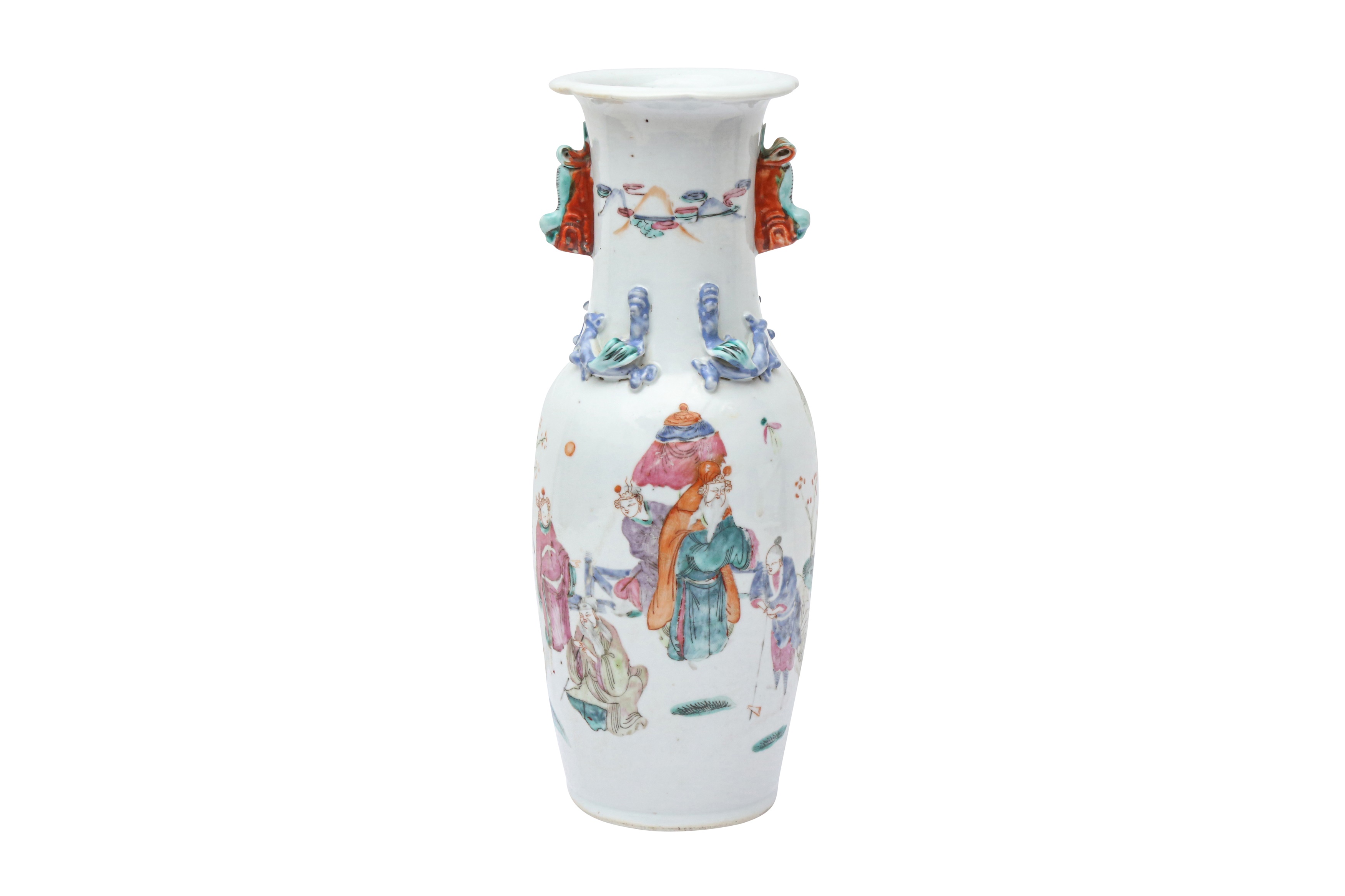 A CHINESE FAMILLE-ROSE 'SCHOLARS' VASE 清十九世紀 粉彩人物故事圖紋雙獅耳瓶 - Image 2 of 19