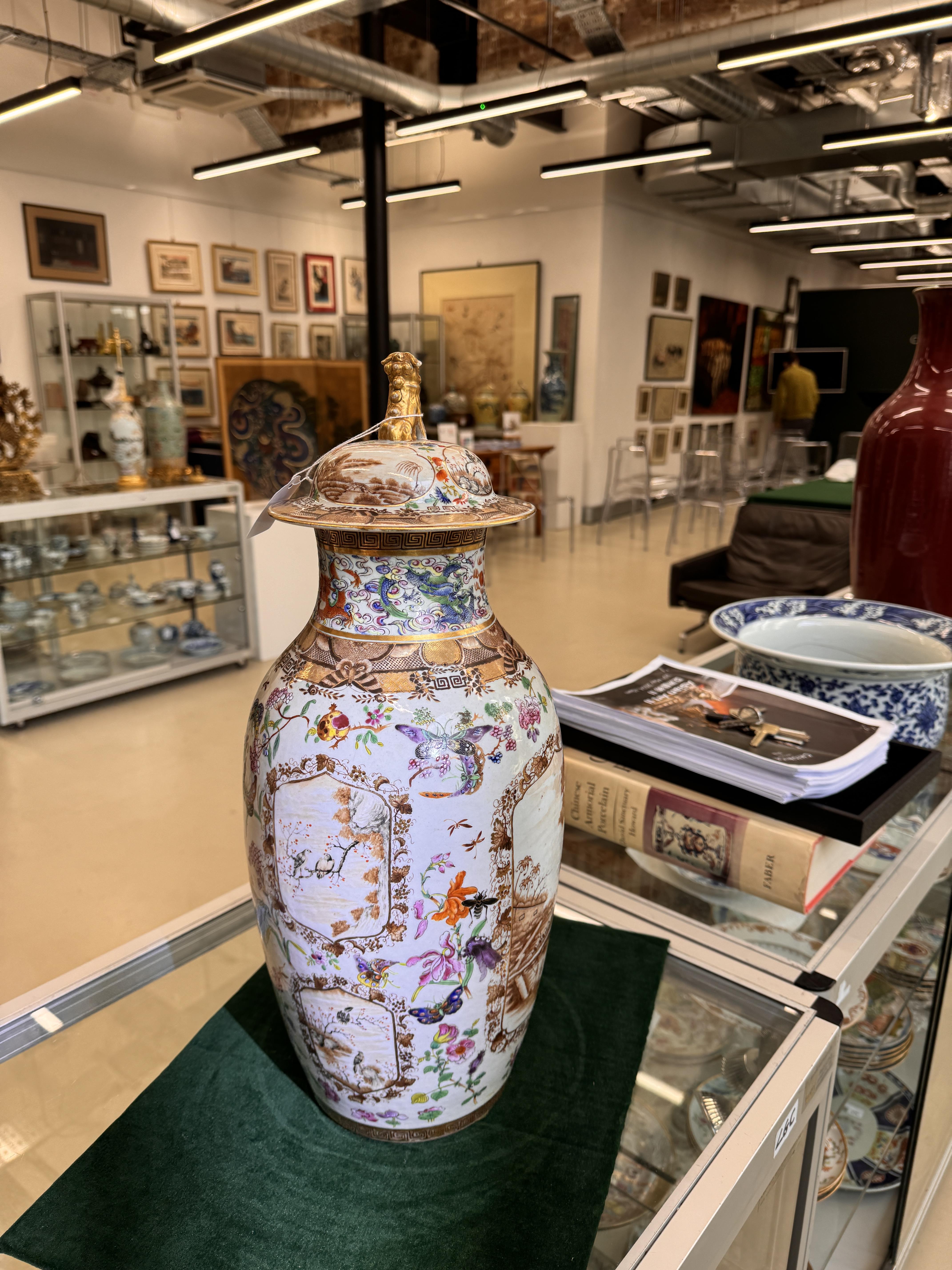 A FINE CHINESE EXPORT FAMILLE-ROSE, SEPIA AND GILT-DECORATED 'EUROPEAN SUBJECT' VASE AND COVER 清乾隆 外 - Image 25 of 26