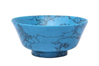 A RARE CHINESE CARVED AND TURNED SOLID TURQUOISE BOWL 清 綠松石盌