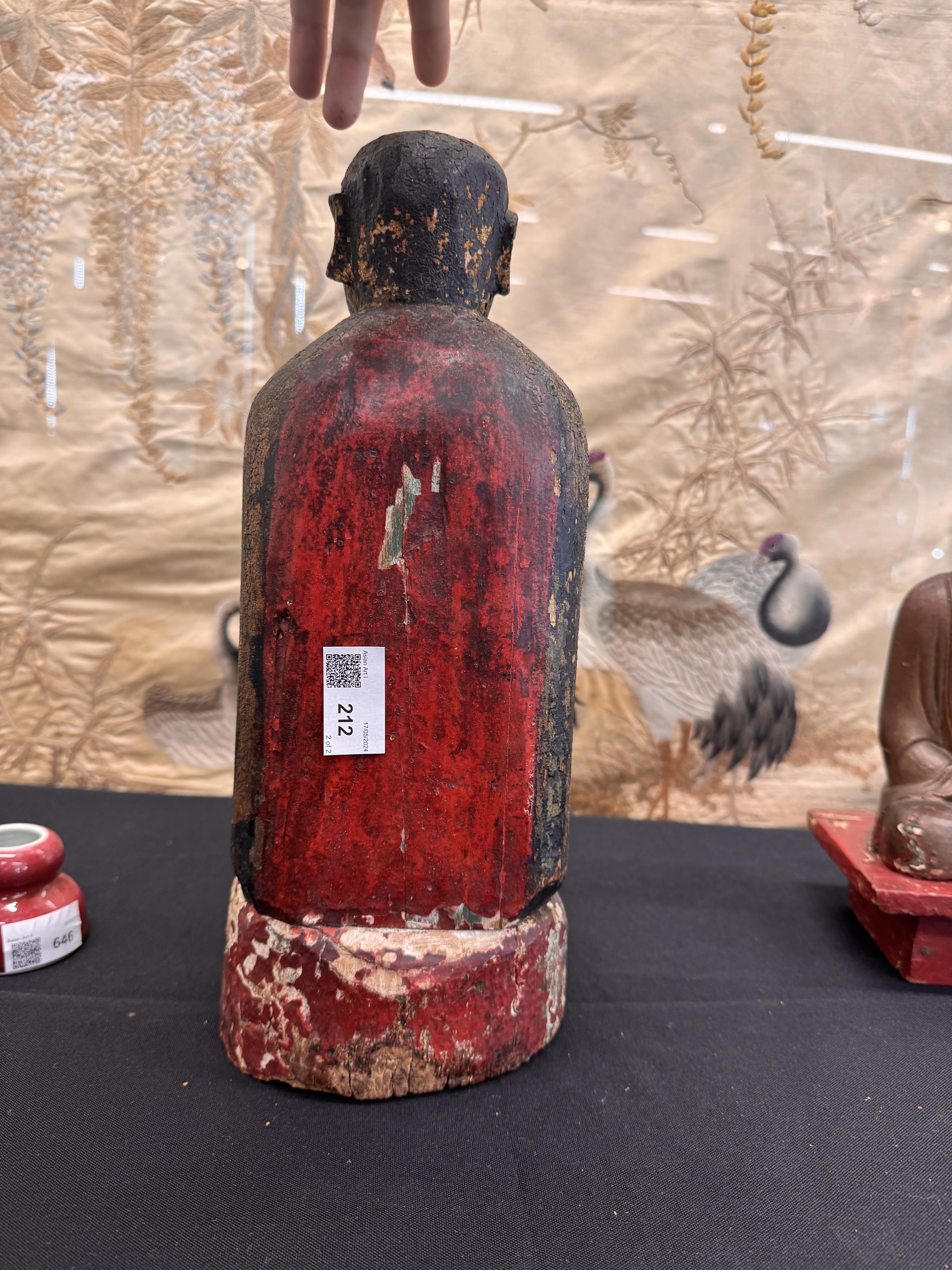 TWO CHINESE LACQUERED WOOD FIGURES 明及後期 漆木人物雕像 - Image 11 of 17