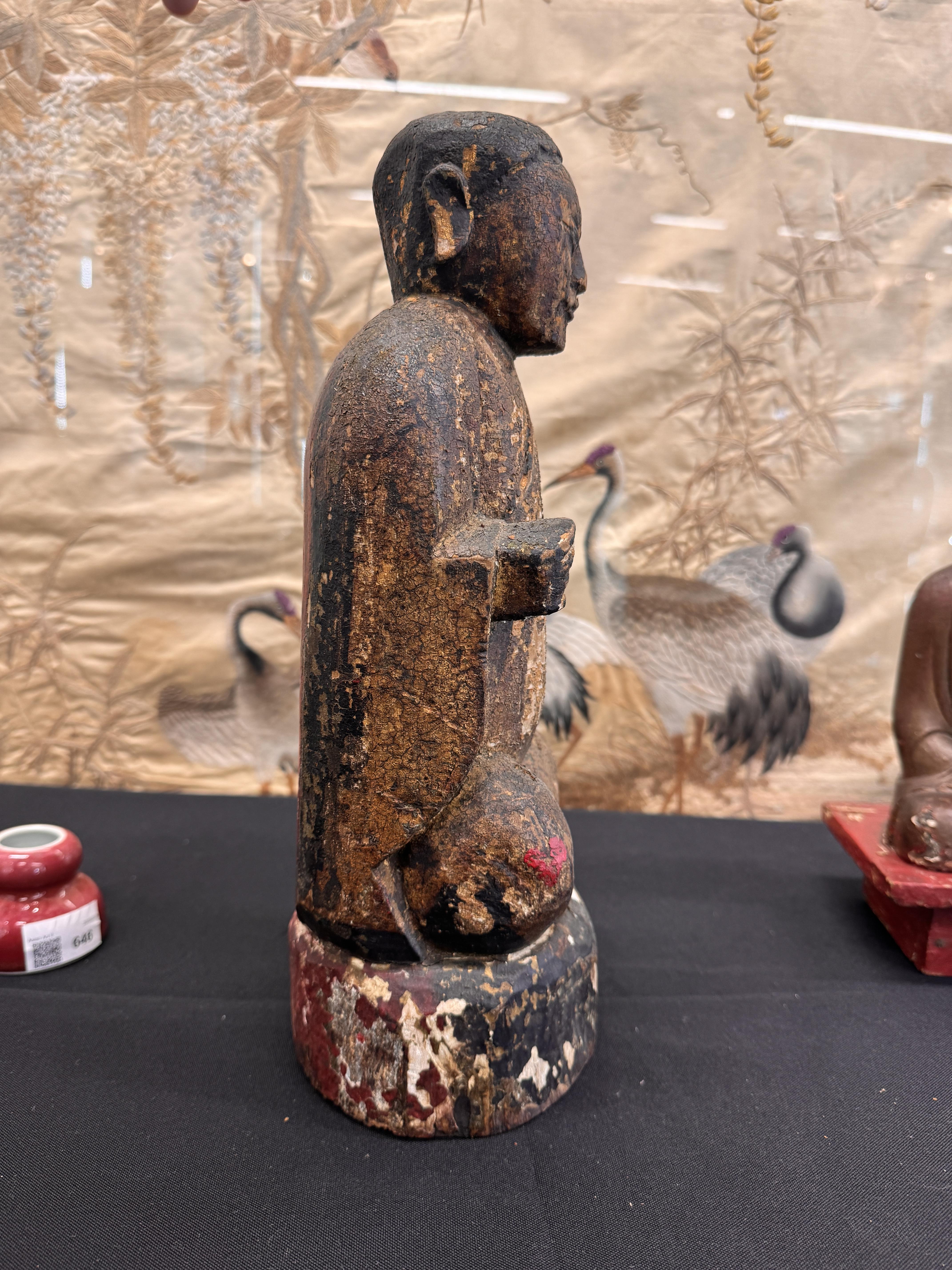 TWO CHINESE LACQUERED WOOD FIGURES 明及後期 漆木人物雕像 - Image 16 of 17