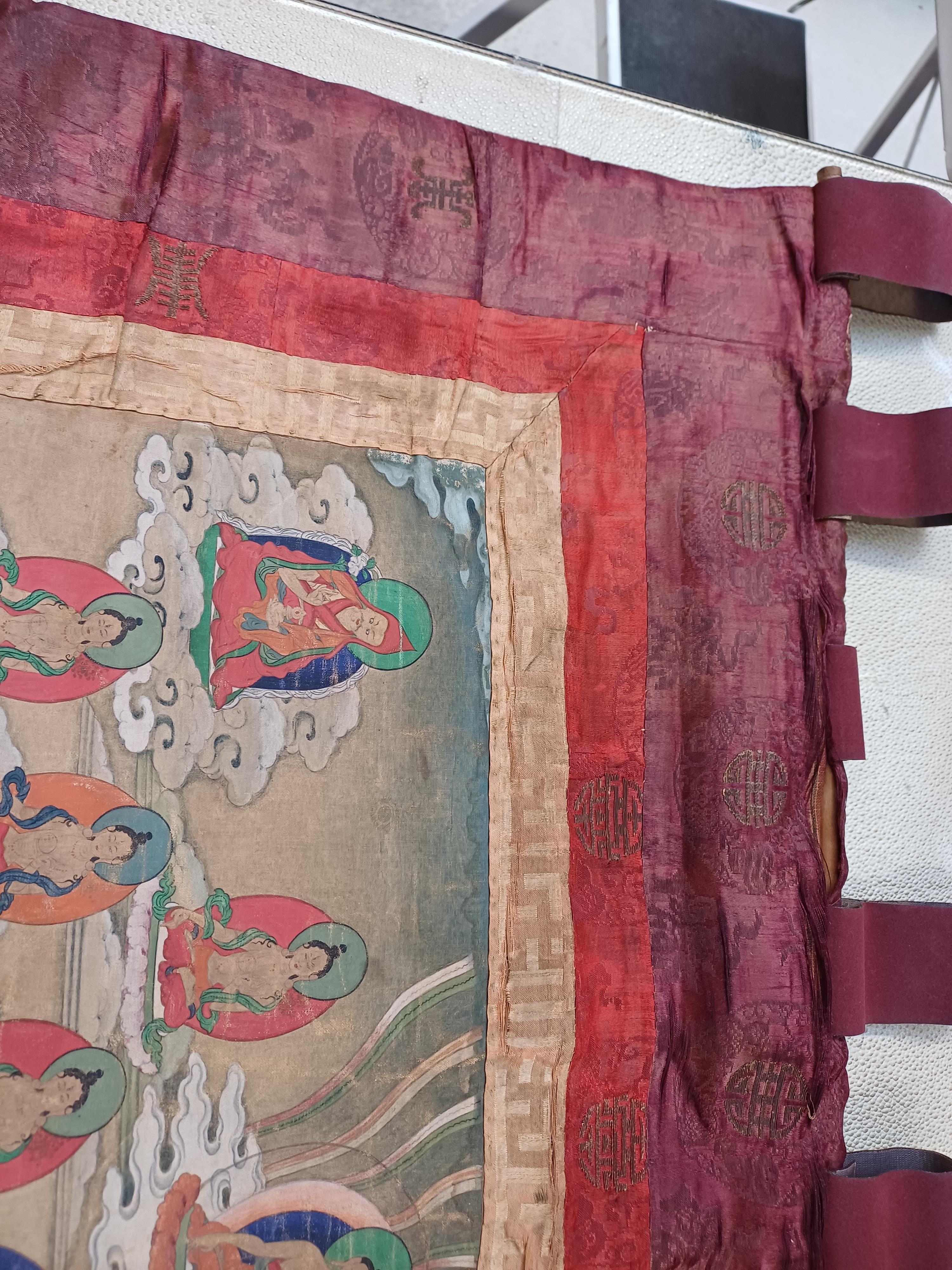 A TIBETAN PAINTED THANGKA OF AMITAYUS 十八世紀 無量壽佛唐卡 - Image 9 of 22