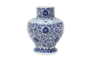 A CHINESE BLUE AND WHITE 'LOTUS SCROLL' VASE 清 青花纏枝蓮紋瓶 《大清爾鑑堂製》款