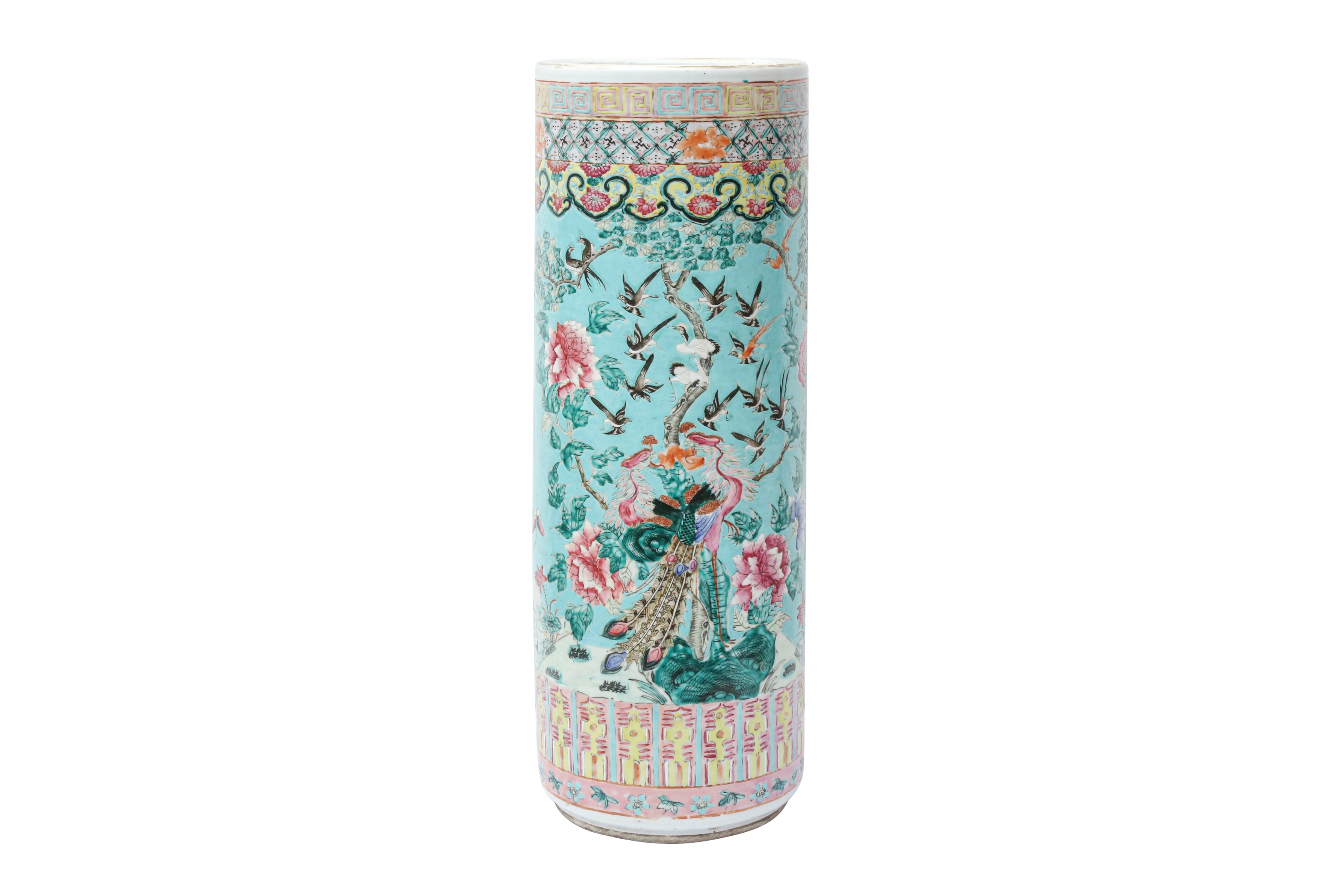 A CHINESE FAMILLE-ROSE TURQUOISE-GROUND UMBRELLA STAND FOR THE STRAITS OR PERANAKAN MARKET 清十九世紀 粉彩松 - Image 2 of 9