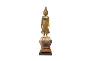 A THAI GILTWOOD FIGURE OF BUDDHA