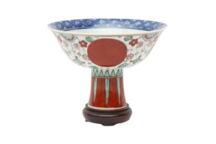 A CHINESE GREEN AND RED-ENAMELLED STEM BOWL 外紅綠彩內青花高足盌 《大清萬曆年製》款