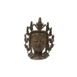 A TIBETAN BRONZE HEAD OF TARA 十九世紀 銅多羅觀音頭像