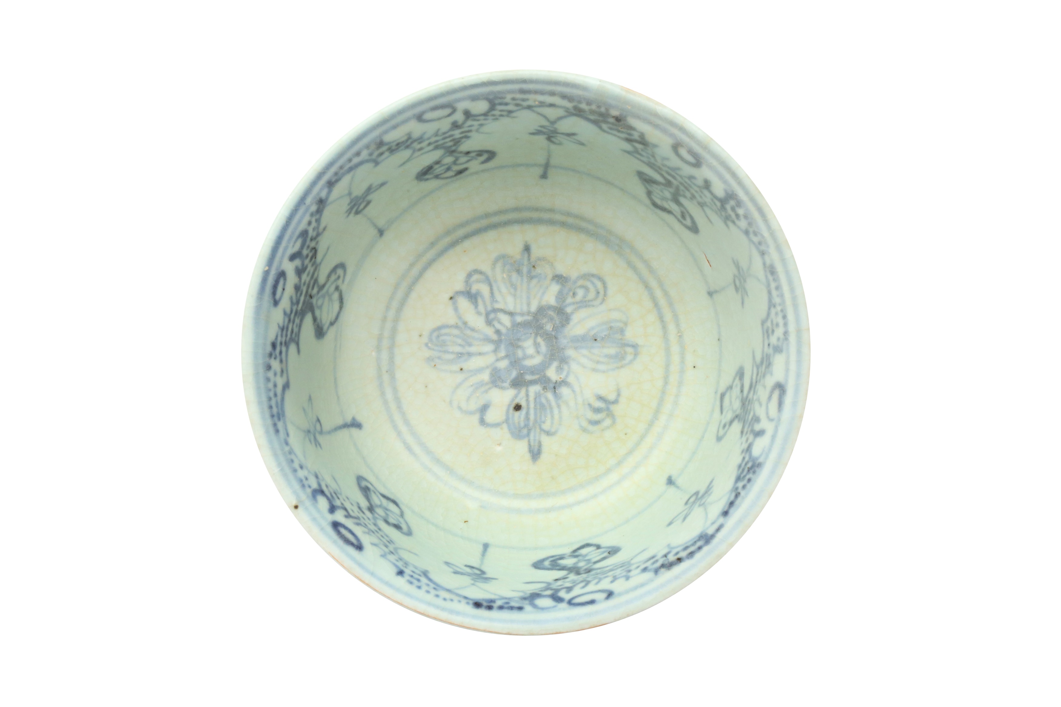 A CHINESE BLUE AND WHITE 'HONEYCOMB' BOWL 明 青花蜂巢紋盌 - Image 2 of 18