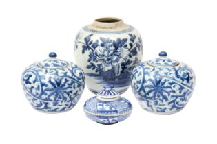 A GROUP OF CHINESE BLUE AND WHITE PORCELAIN 十八至二十世紀 青花瓷器一組