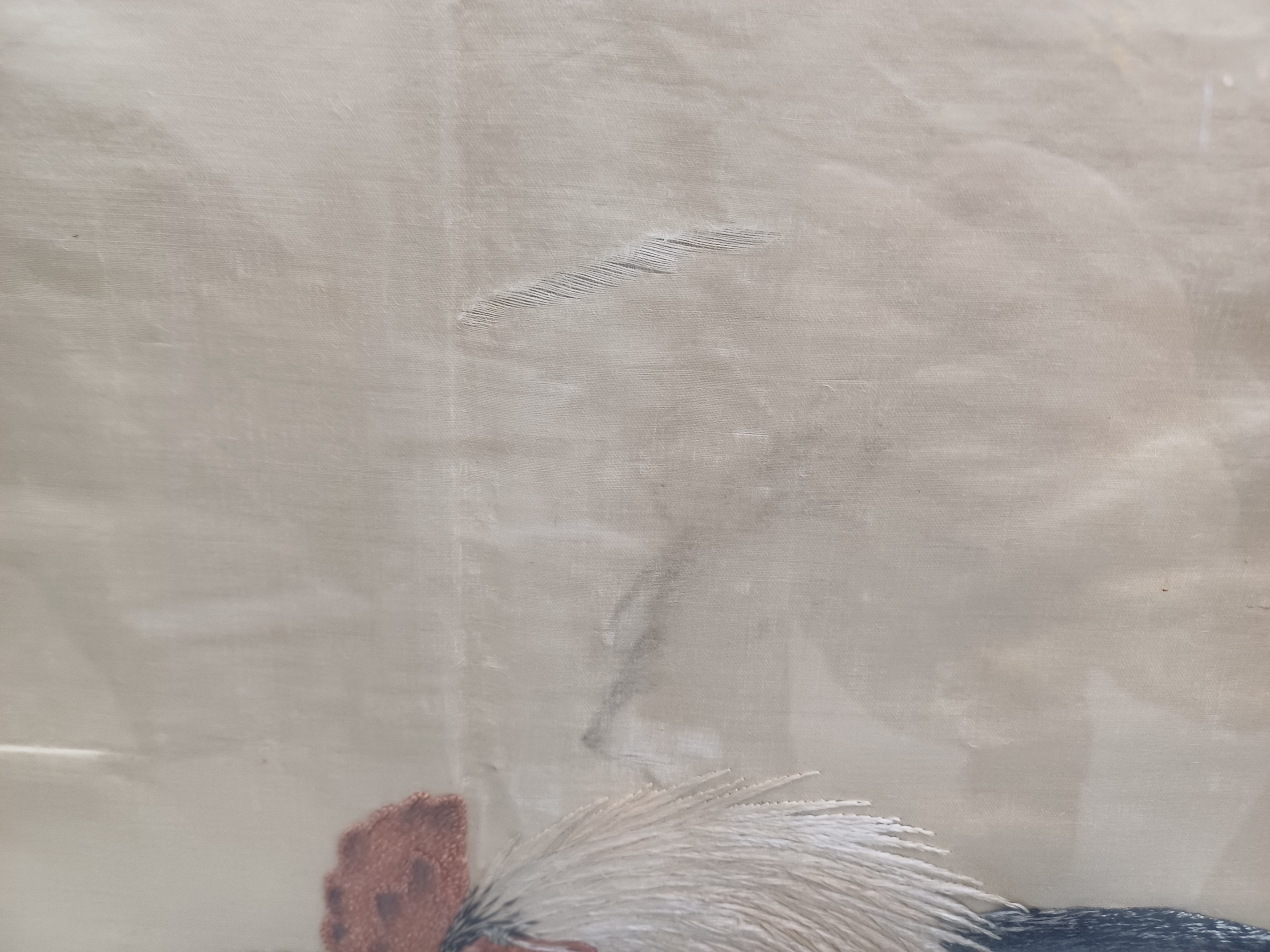 TWO CHINESE SILK EMBROIDERED 'CHICKENS' PANELS 十九至二十世紀 緞繡雞紋掛幅兩件 - Image 6 of 15