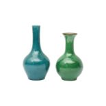 TWO CHINESE MONOCHROME VASES 晚清 蘋果綠釉瓶及松石綠釉瓶