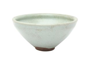 A CHINESE JUN-STYLE TEA BOWL 十九或二十世紀 仿鈞窯茶盏