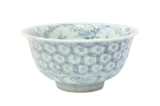 A CHINESE BLUE AND WHITE 'HONEYCOMB' BOWL 明 青花蜂巢紋盌