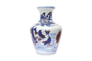 A LARGE CHINESE BLUE AND WHITE AND COPPER-RED 'IMMORTALS' VASE 晚清 青花釉裡紅仙人圖紋瓶