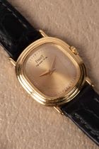 A lady's 18k gold cased Piaget wristwatch