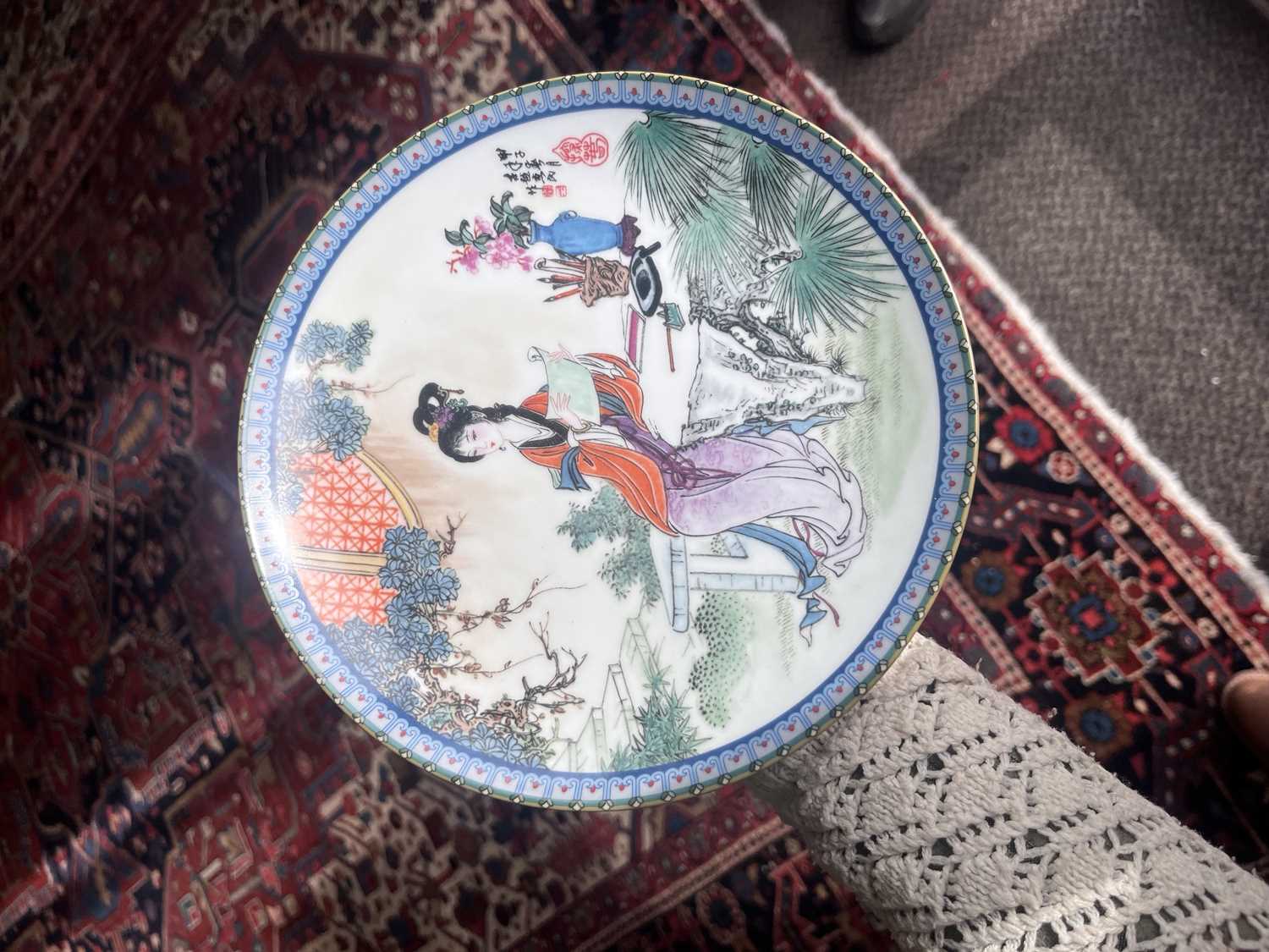 Twelve Chinese cabinet plates - Image 8 of 30