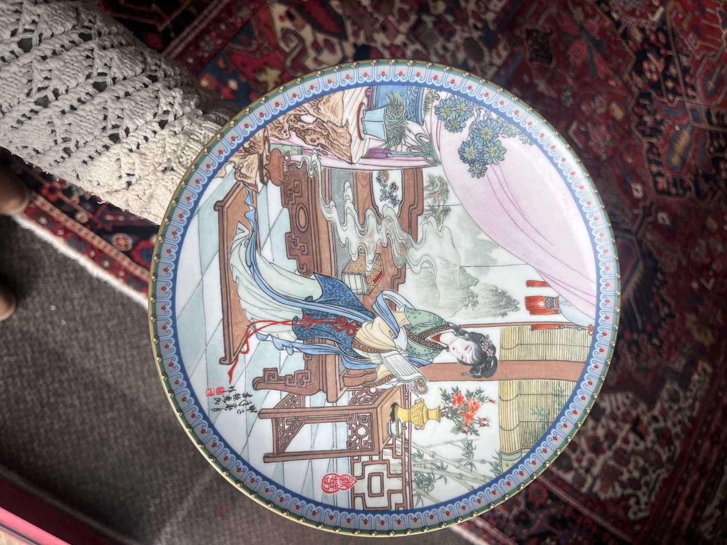 Twelve Chinese cabinet plates - Image 19 of 30