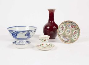 Six Chinese porcelain items