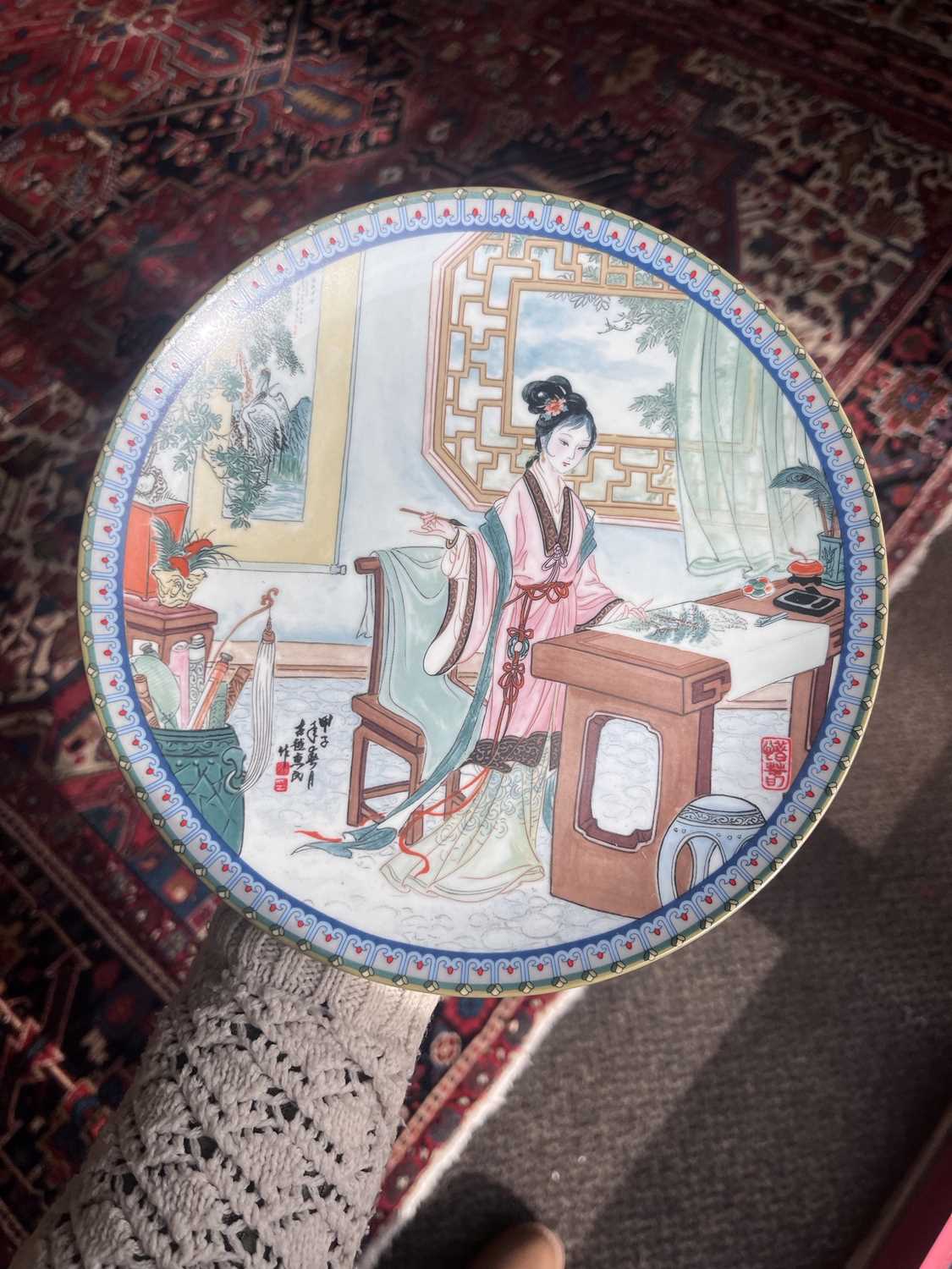 Twelve Chinese cabinet plates - Image 28 of 30