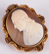 A William IV shell cameo brooch