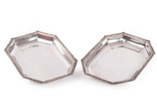 A pair of George III silver entrée dishes