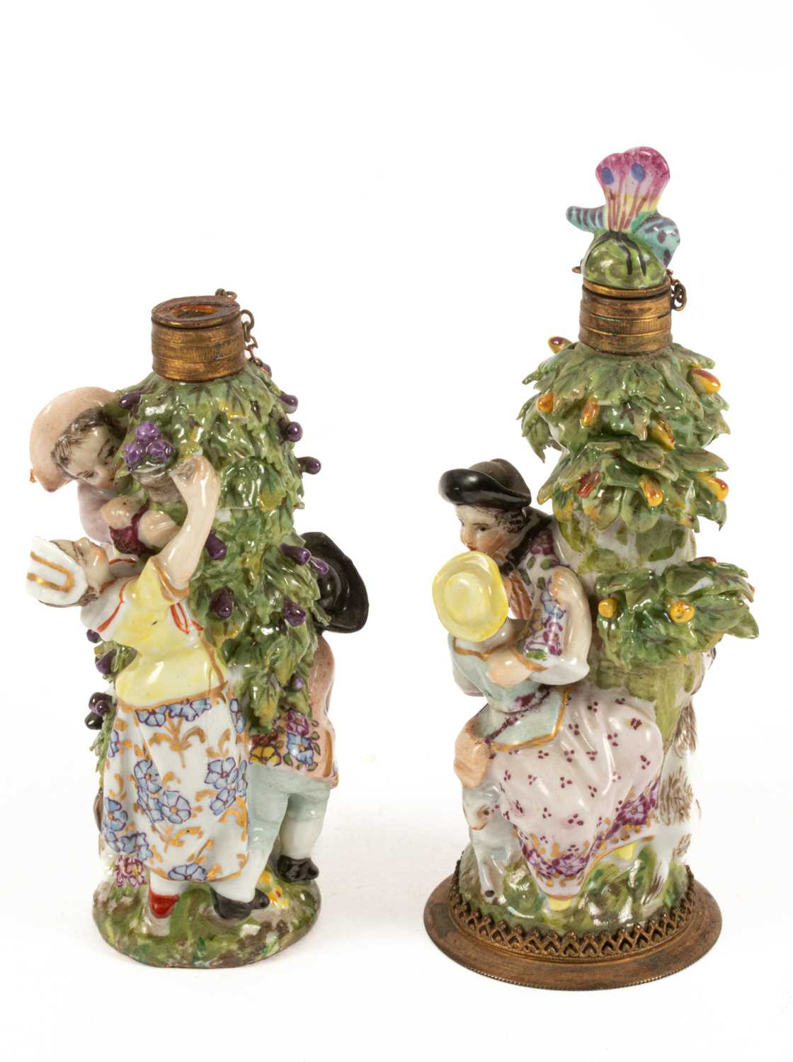 Two Chelsea style porcelain scent bottles - Image 2 of 4